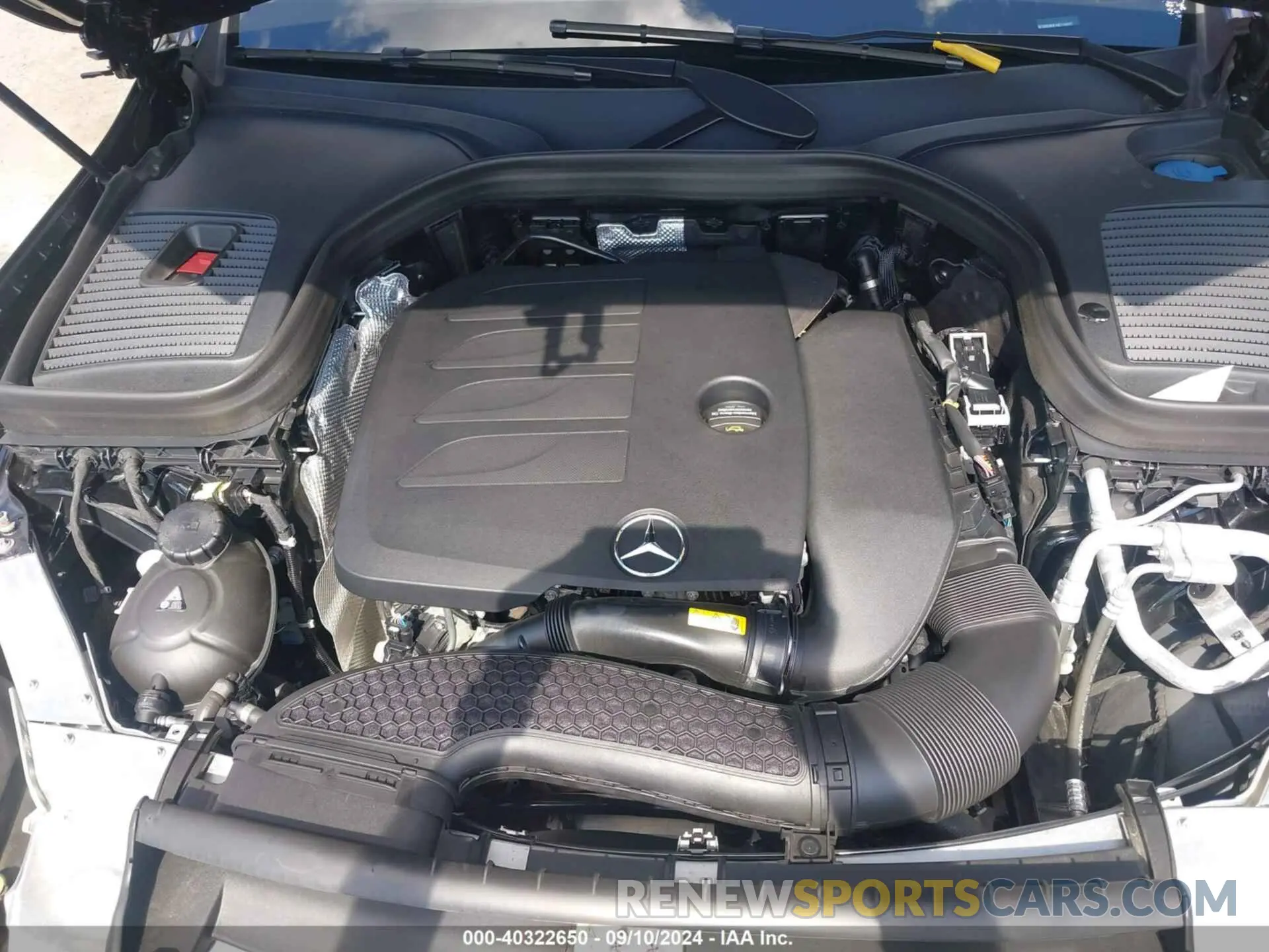 10 fotografías del automóvil dañado W1N0G8EB1NG116027 MERCEDES-BENZ GLC 300 2022