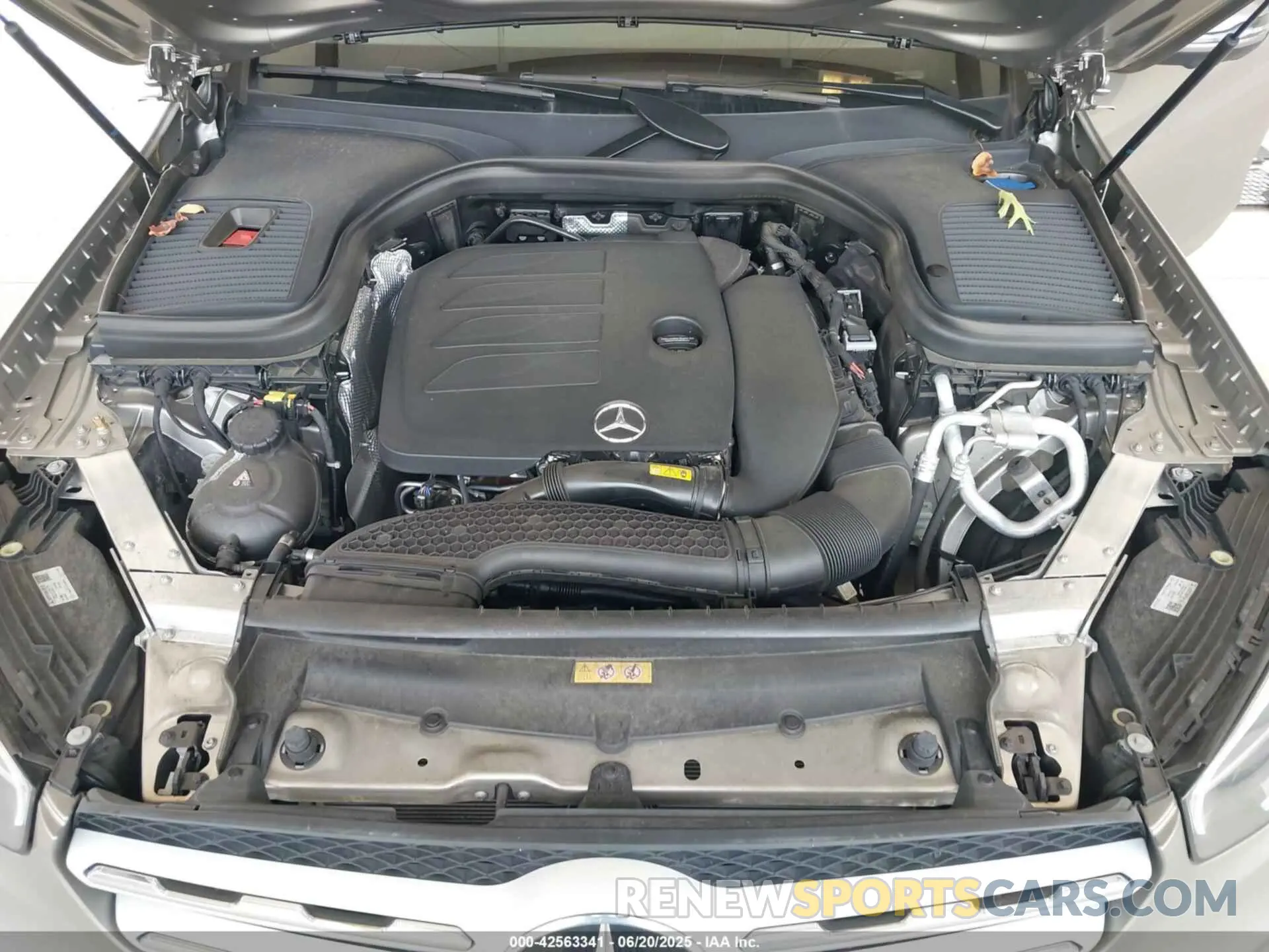 10 fotografías del automóvil dañado W1N0G8EB2NV388131 MERCEDES-BENZ GLC 300 2022