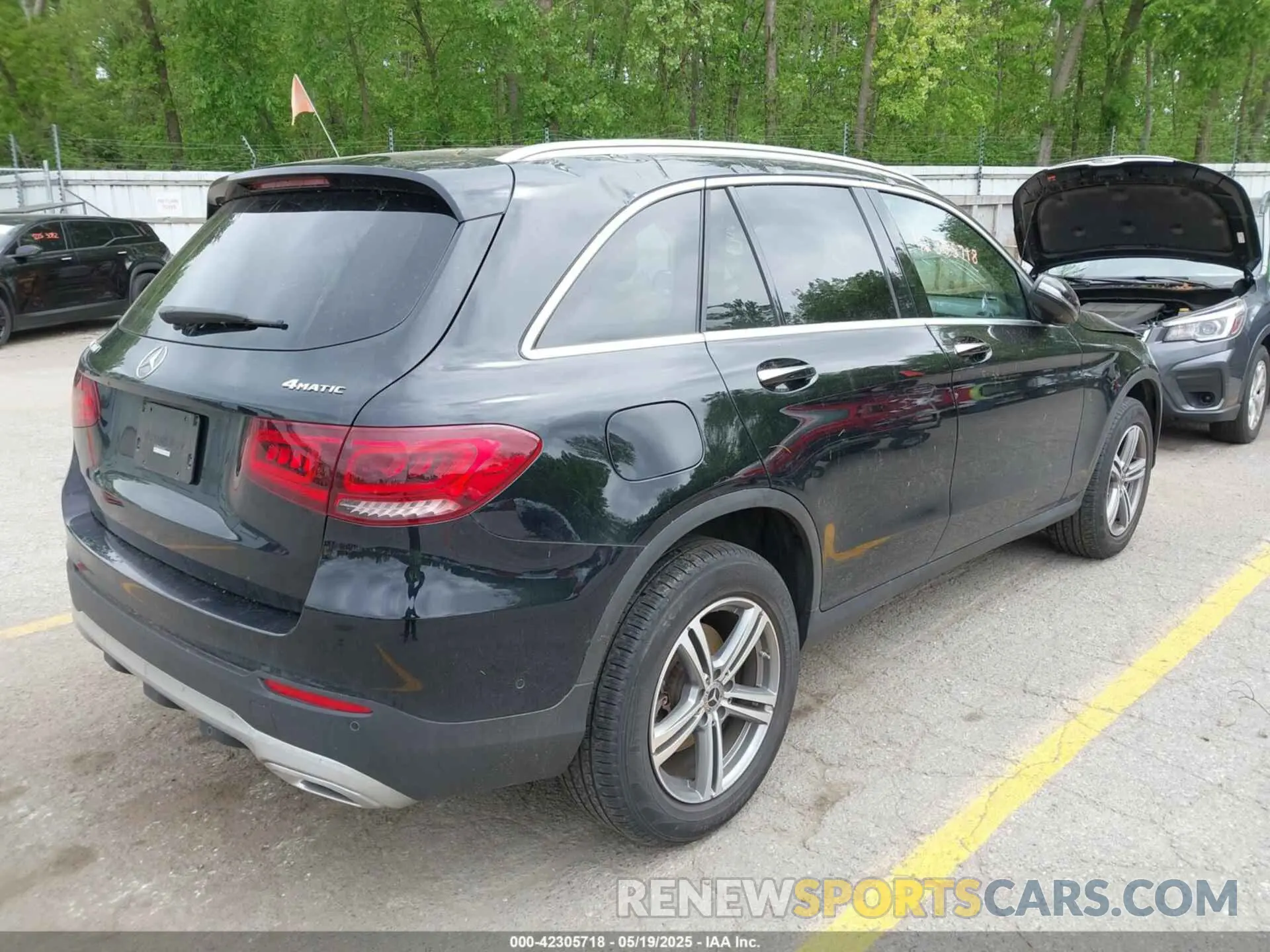 4 fotografías del automóvil dañado W1N0G8EB5NV389838 MERCEDES-BENZ GLC 300 2022