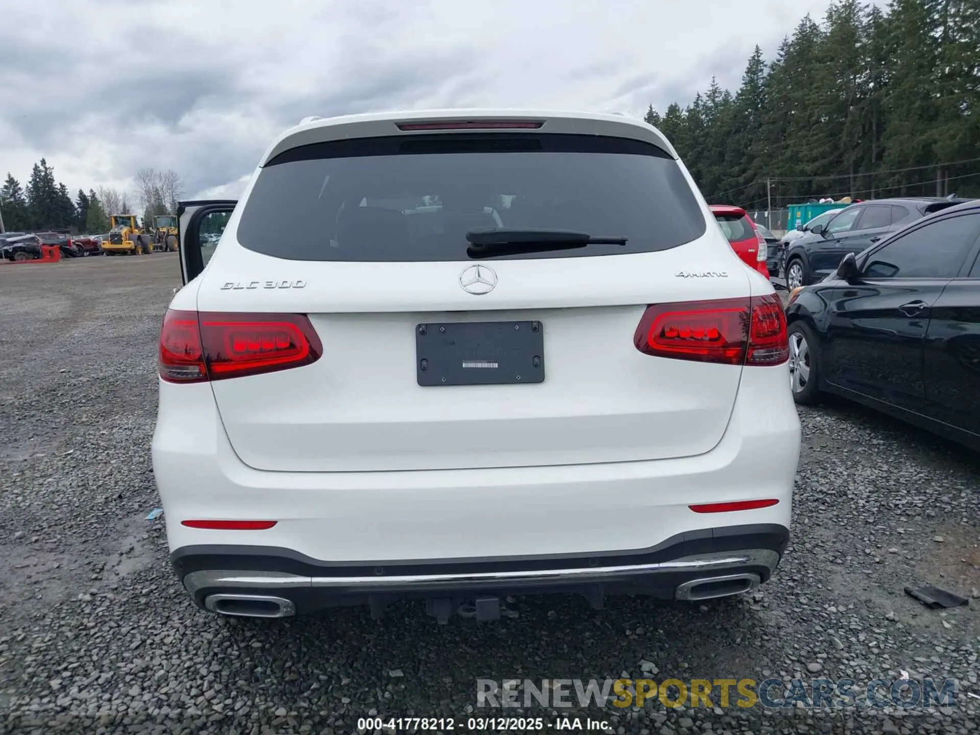 16 fotografías del automóvil dañado W1N0G8EB7NG102309 MERCEDES-BENZ GLC 300 2022
