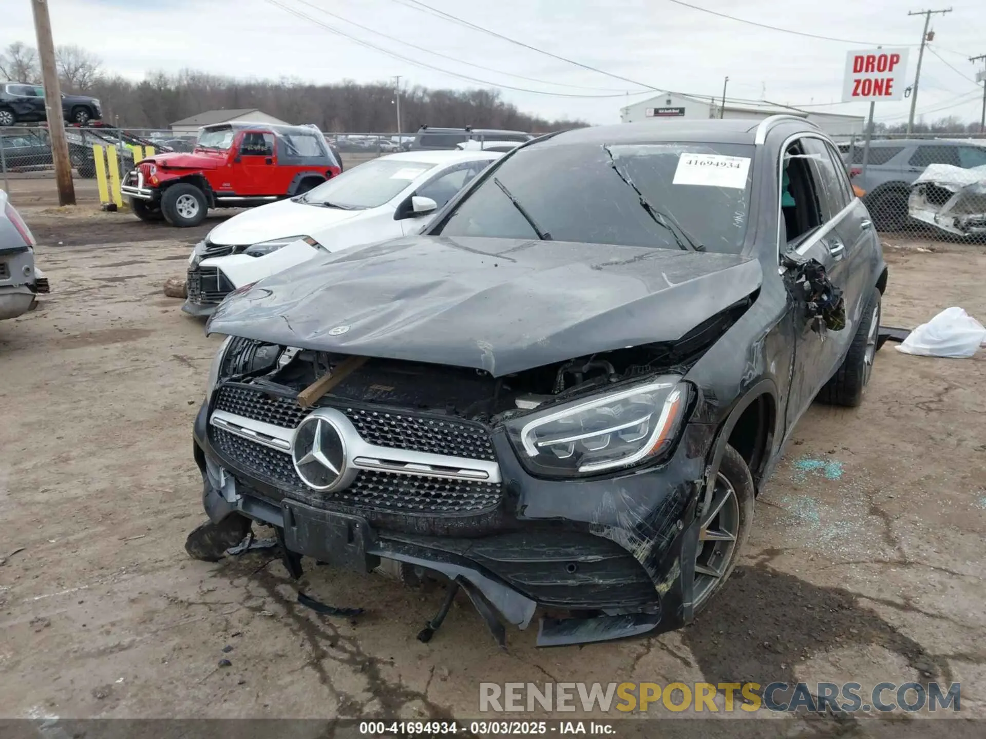 2 fotografías del automóvil dañado W1N0G8EBXNV395814 MERCEDES-BENZ GLC 300 2022