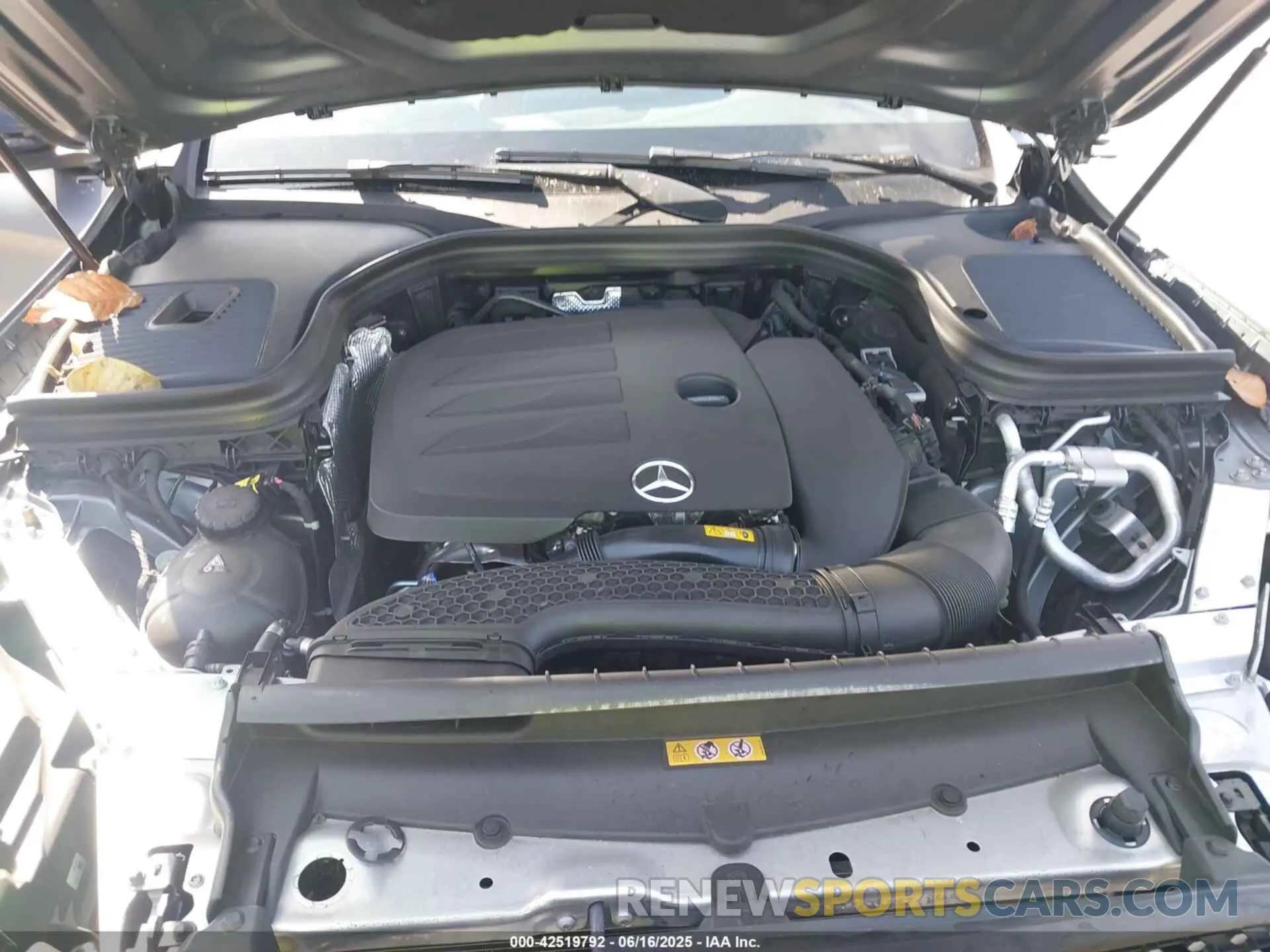 10 fotografías del automóvil dañado W1N0J8EB0NG114383 MERCEDES-BENZ GLC 300 2022