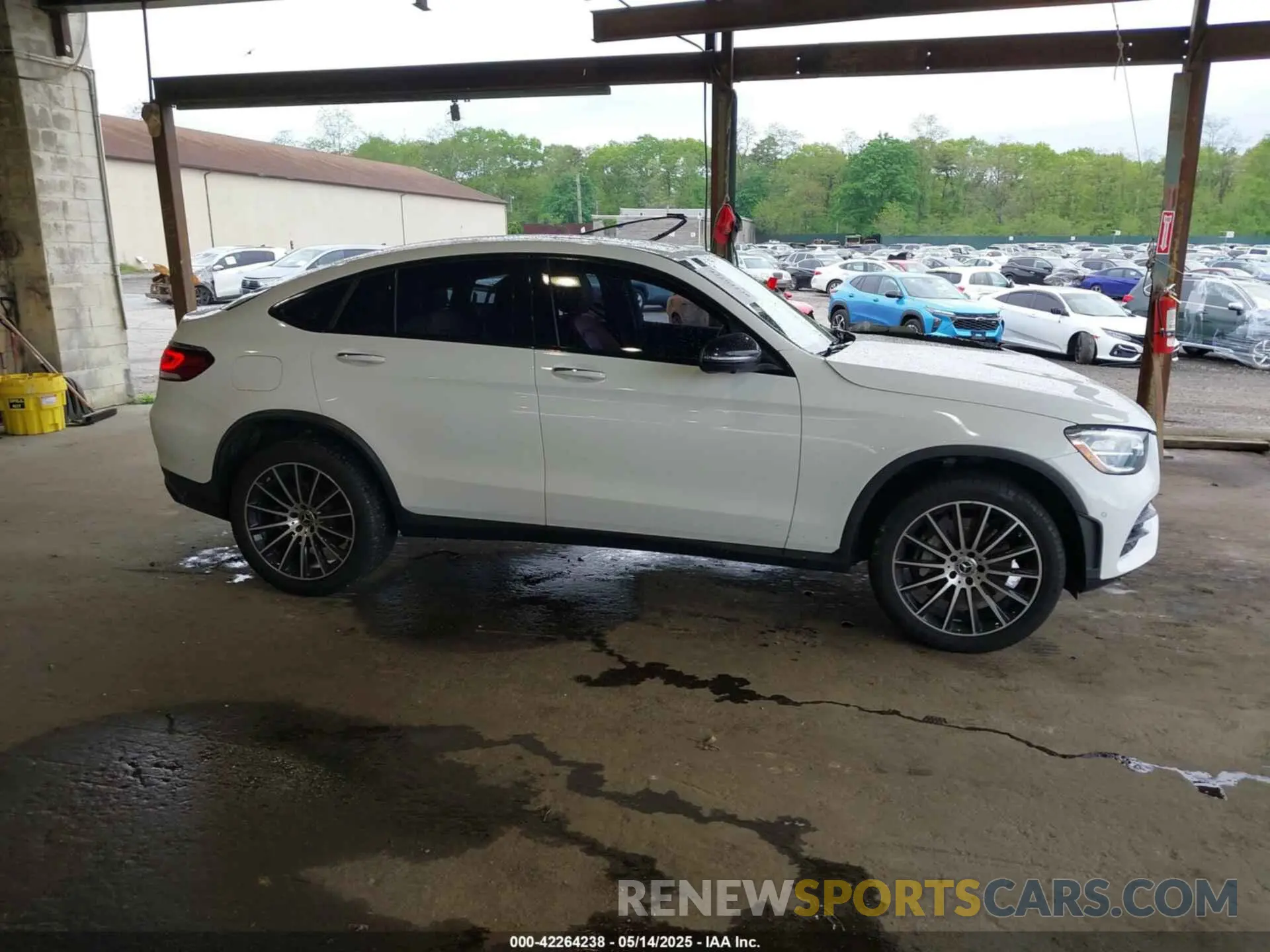 13 fotografías del automóvil dañado W1N0J8EB9NG102183 MERCEDES-BENZ GLC 300 2022