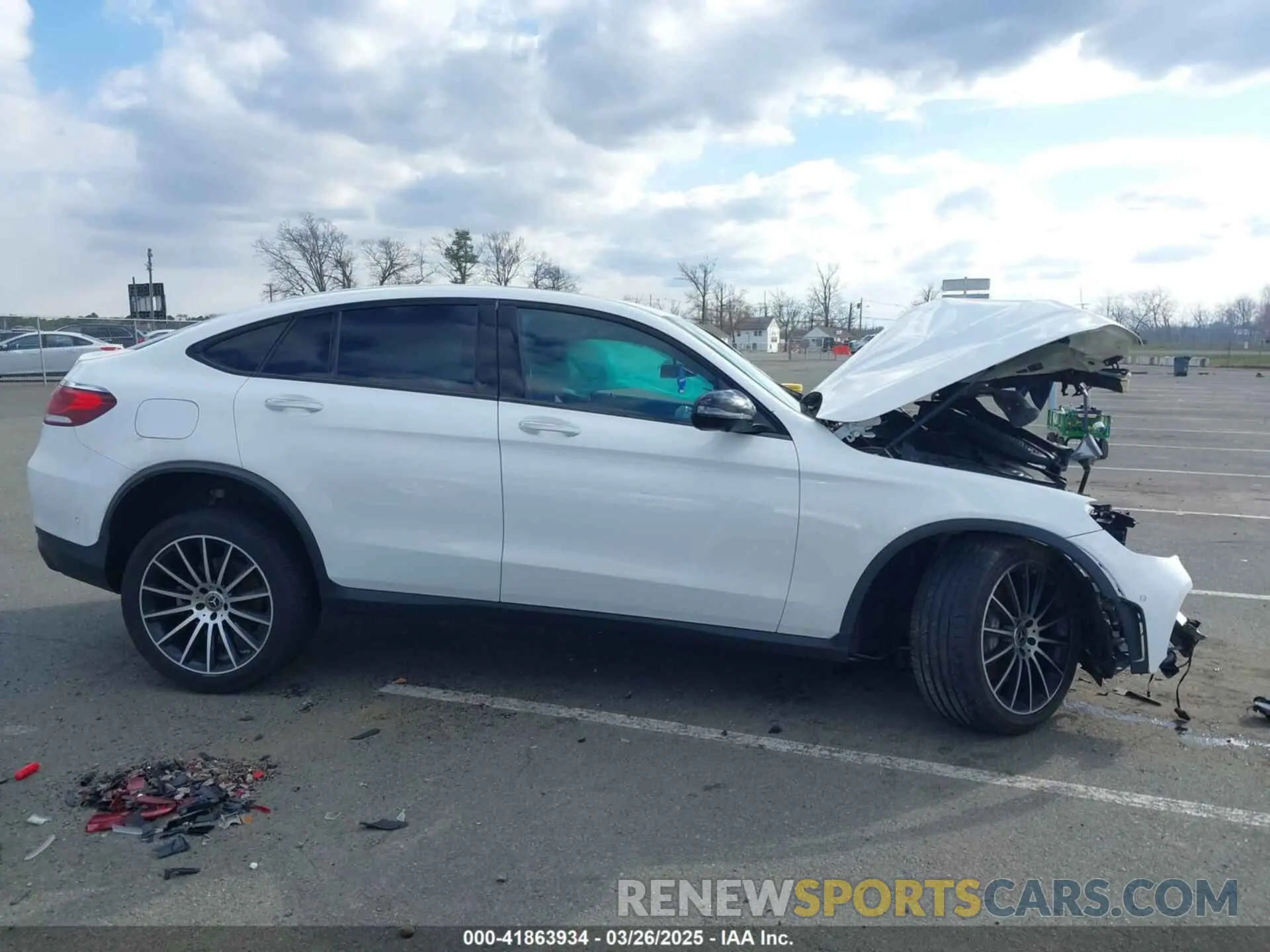 13 fotografías del automóvil dañado W1N0J8EB2PG128367 MERCEDES-BENZ GLC 300 2023