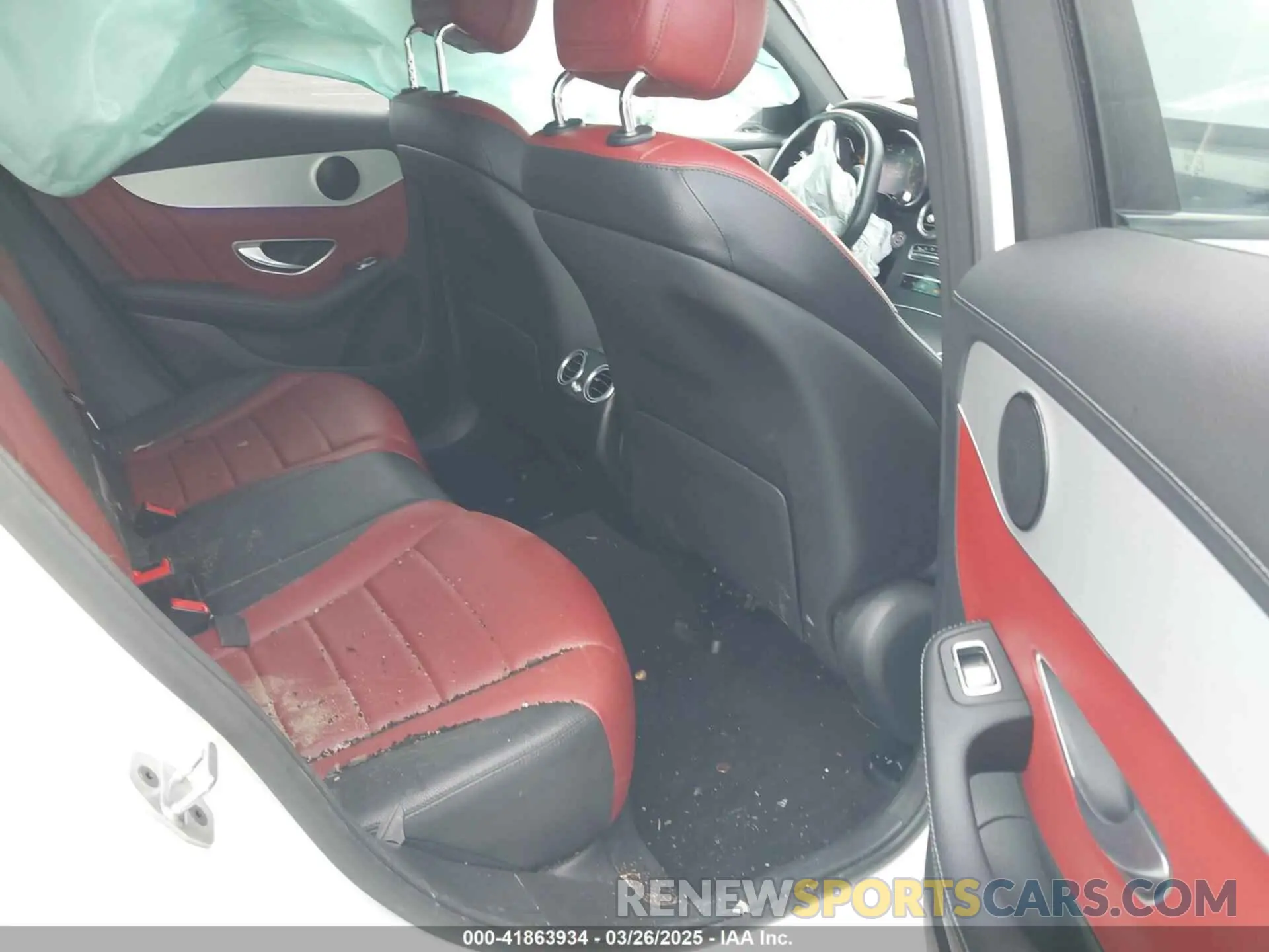 8 fotografías del automóvil dañado W1N0J8EB2PG128367 MERCEDES-BENZ GLC 300 2023