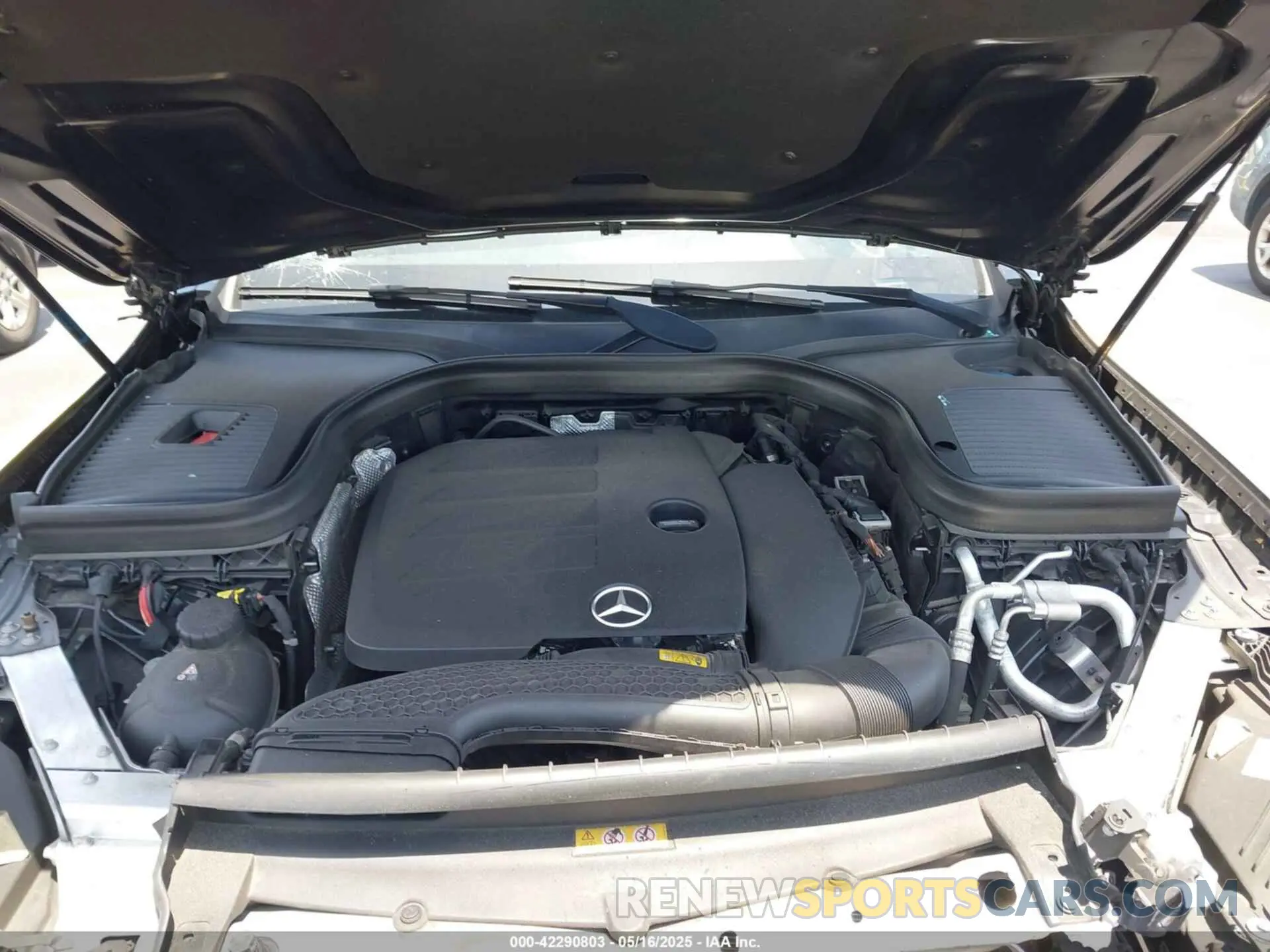 10 fotografías del automóvil dañado W1N0J8EB5PG146197 MERCEDES-BENZ GLC 300 2023