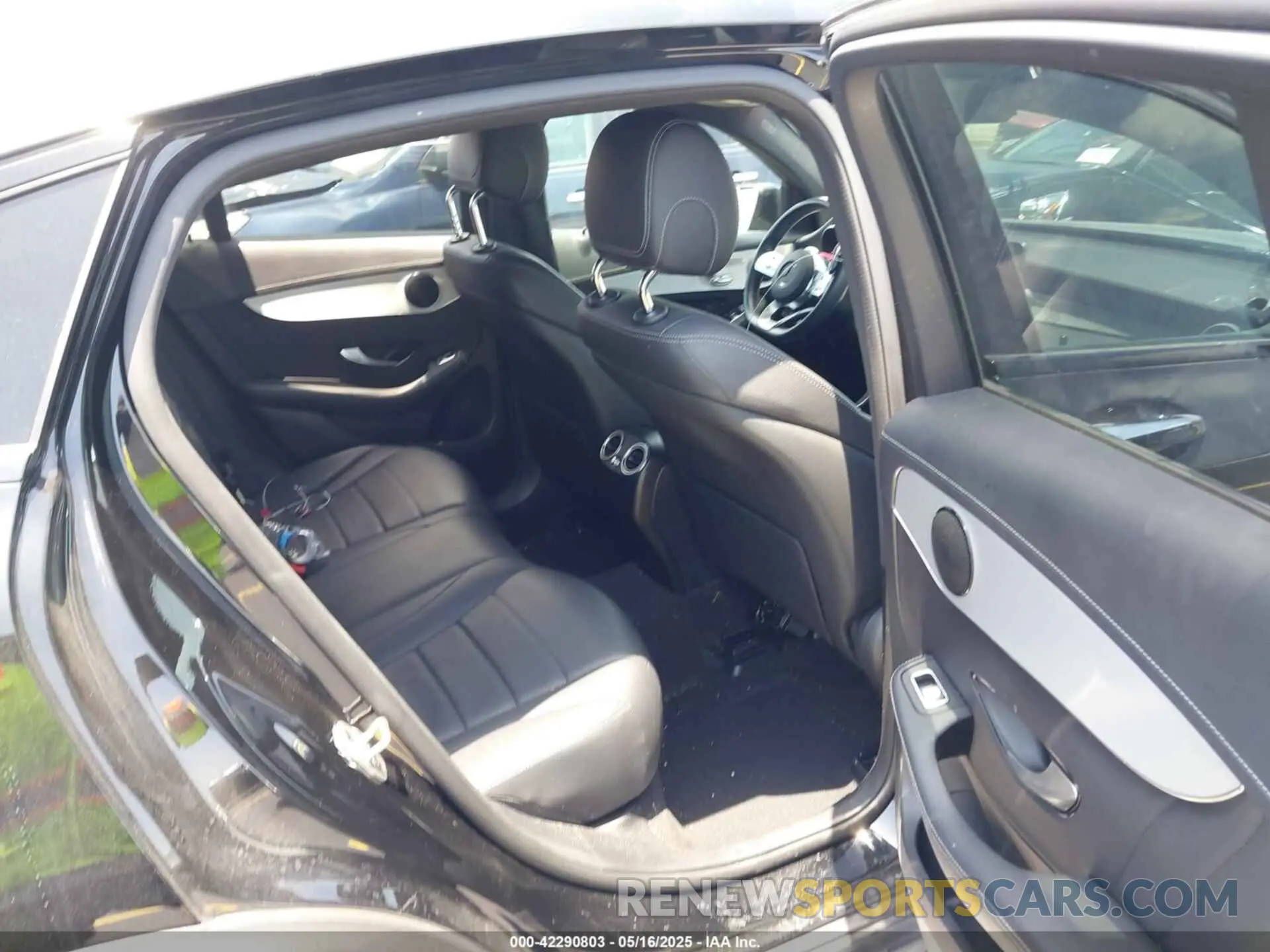 8 fotografías del automóvil dañado W1N0J8EB5PG146197 MERCEDES-BENZ GLC 300 2023