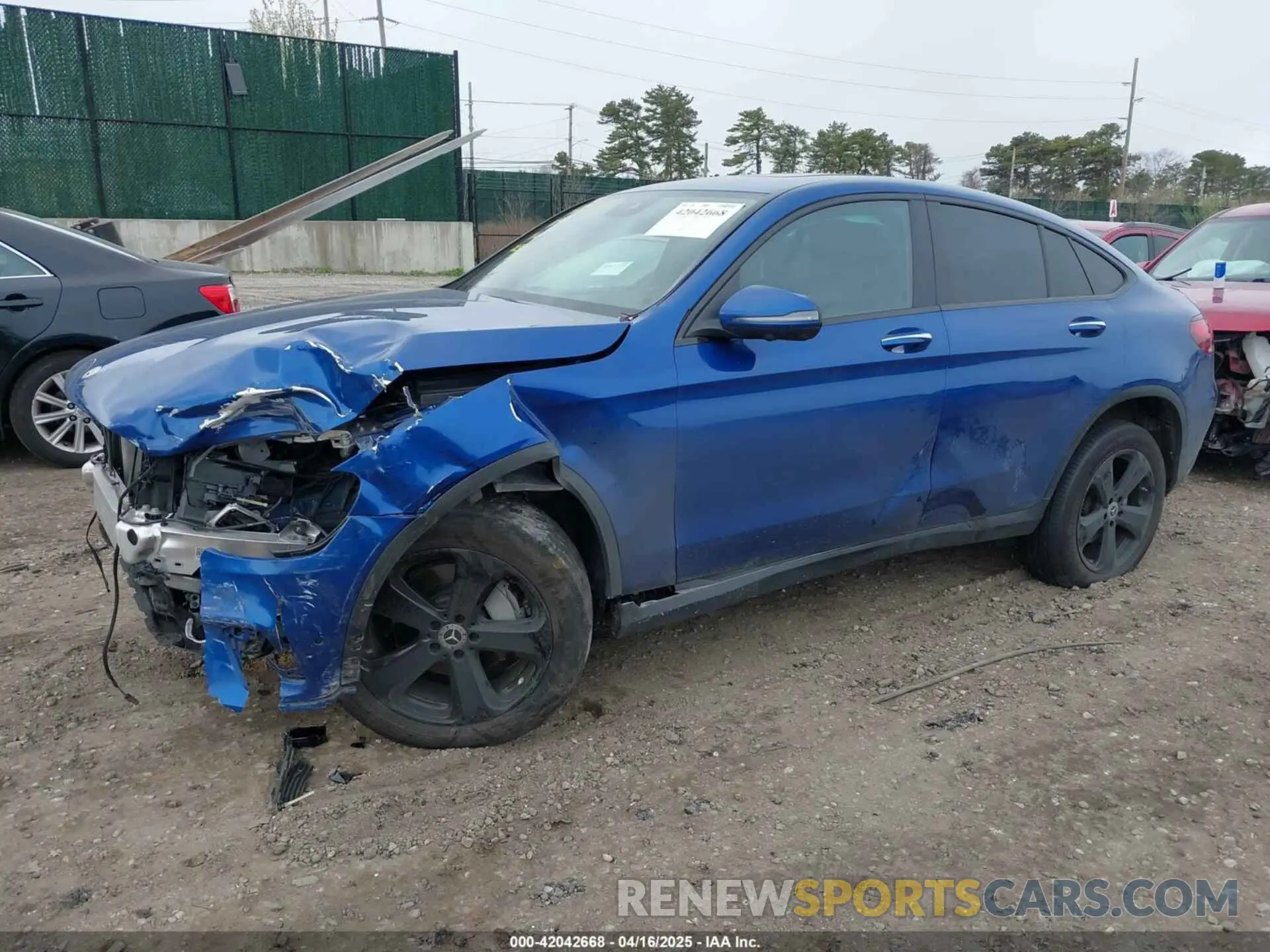 2 fotografías del automóvil dañado W1N0J8EB8PG152804 MERCEDES-BENZ GLC 300 2023