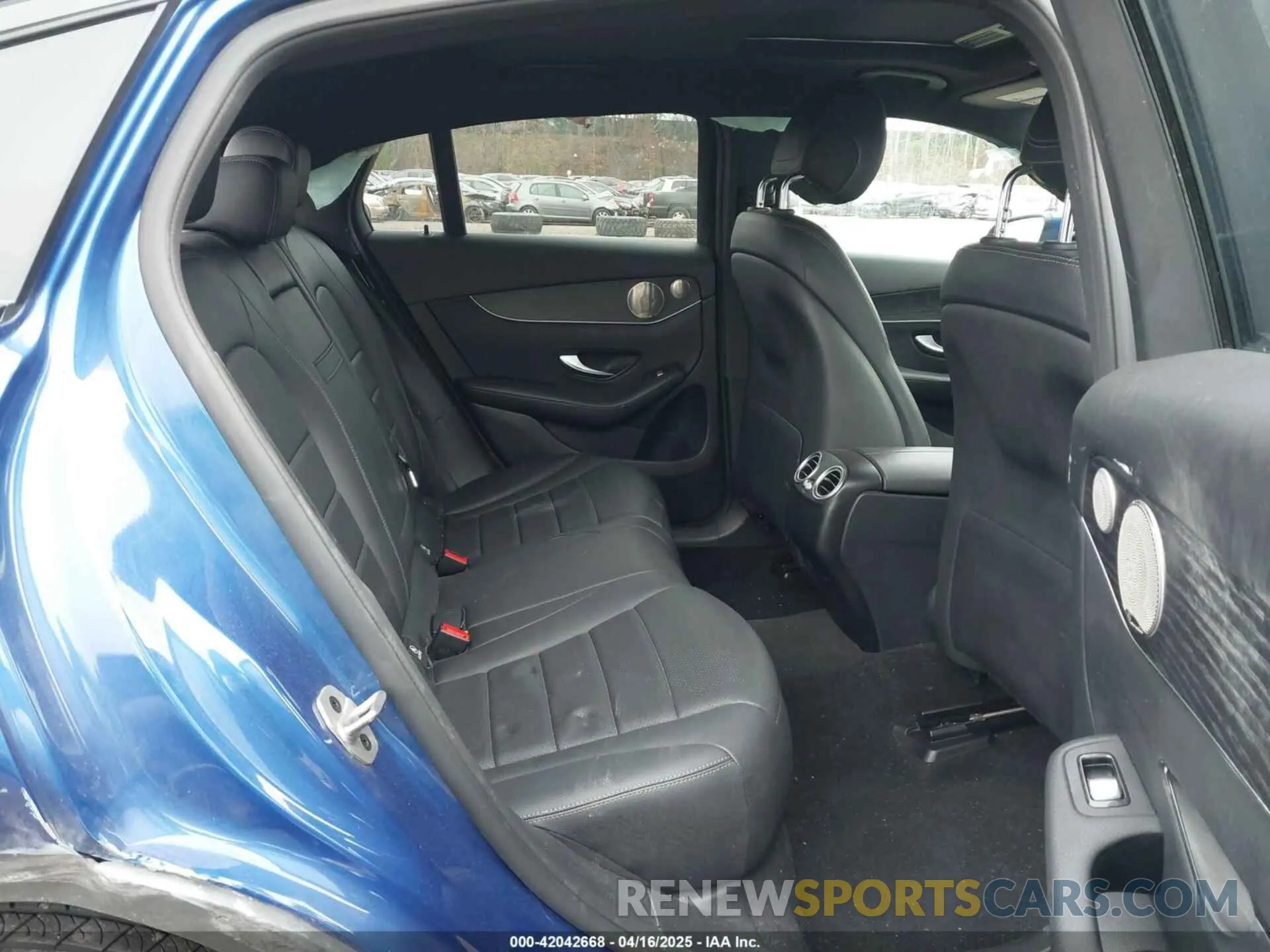 8 fotografías del automóvil dañado W1N0J8EB8PG152804 MERCEDES-BENZ GLC 300 2023