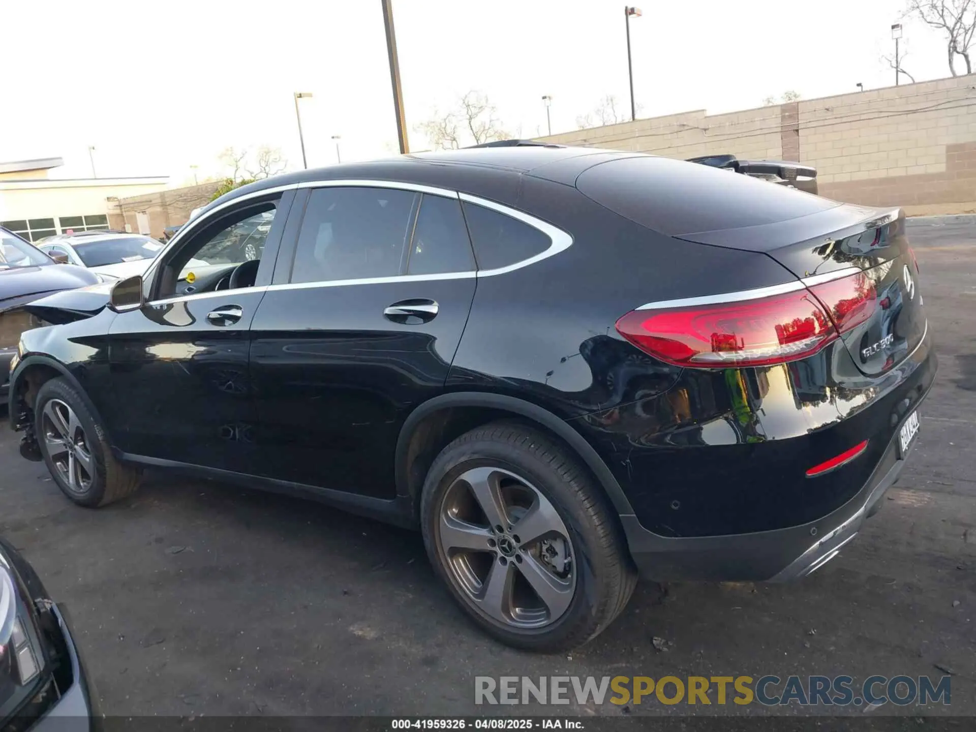 14 fotografías del automóvil dañado W1N0J8EB9PG168431 MERCEDES-BENZ GLC 300 2023
