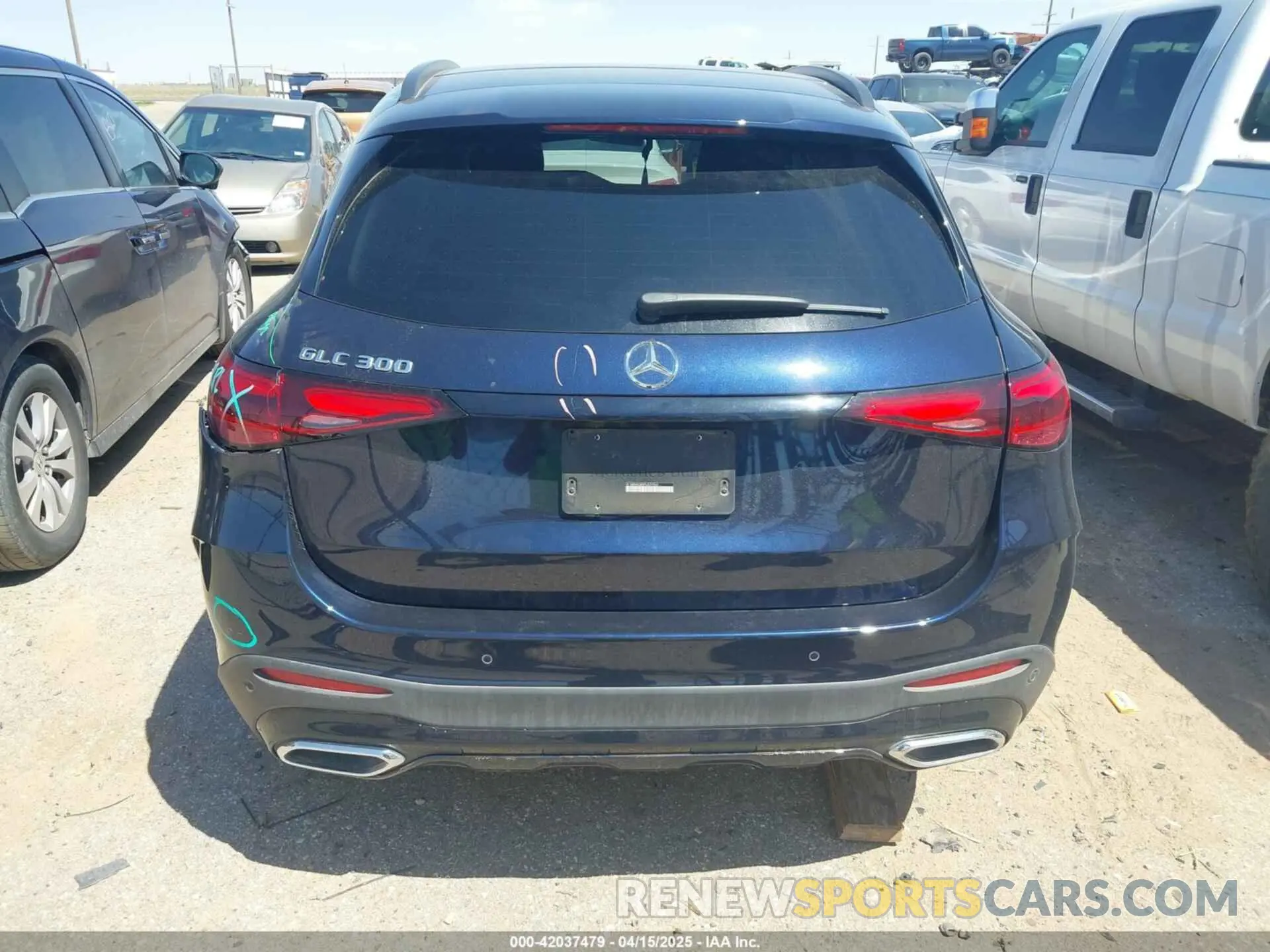 16 fotografías del automóvil dañado W1NKM4GB5PU029940 MERCEDES-BENZ GLC 300 2023