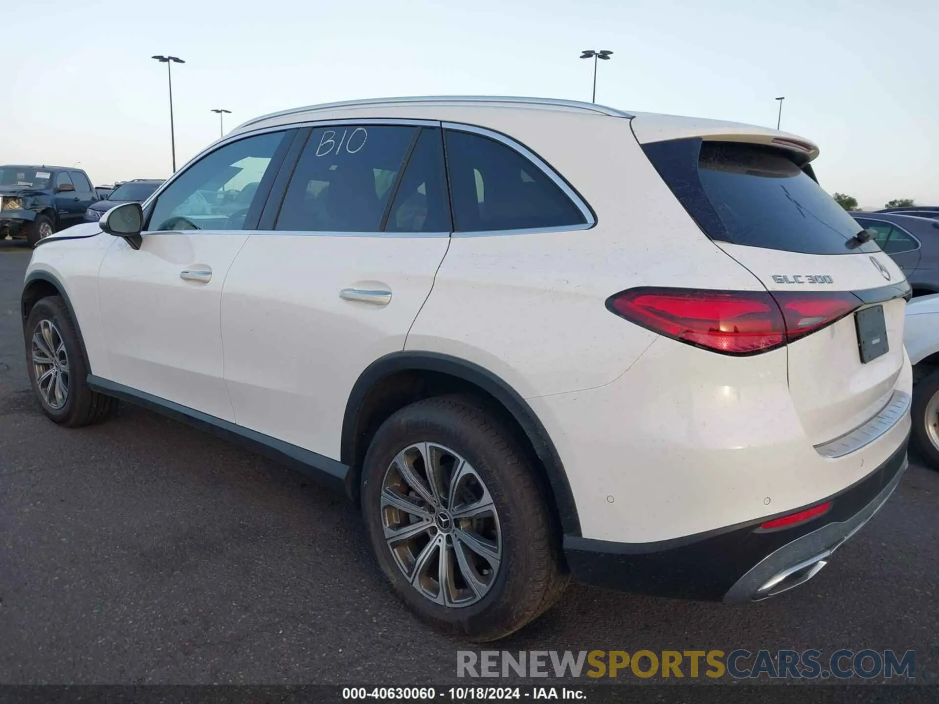 3 fotografías del automóvil dañado W1NKM4GB6PU032958 MERCEDES-BENZ GLC 300 2023