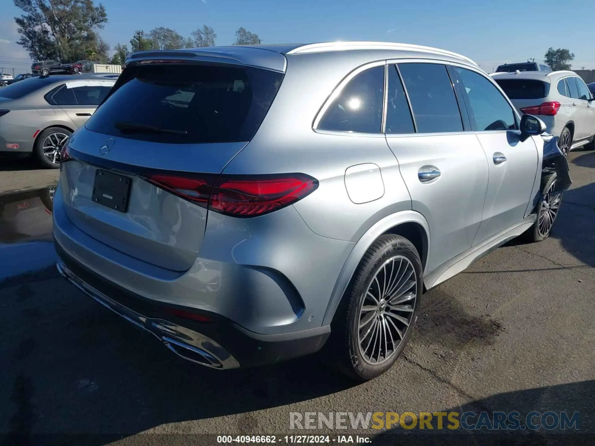 4 fotografías del automóvil dañado W1NKM4GB9PF040511 MERCEDES-BENZ GLC 300 2023