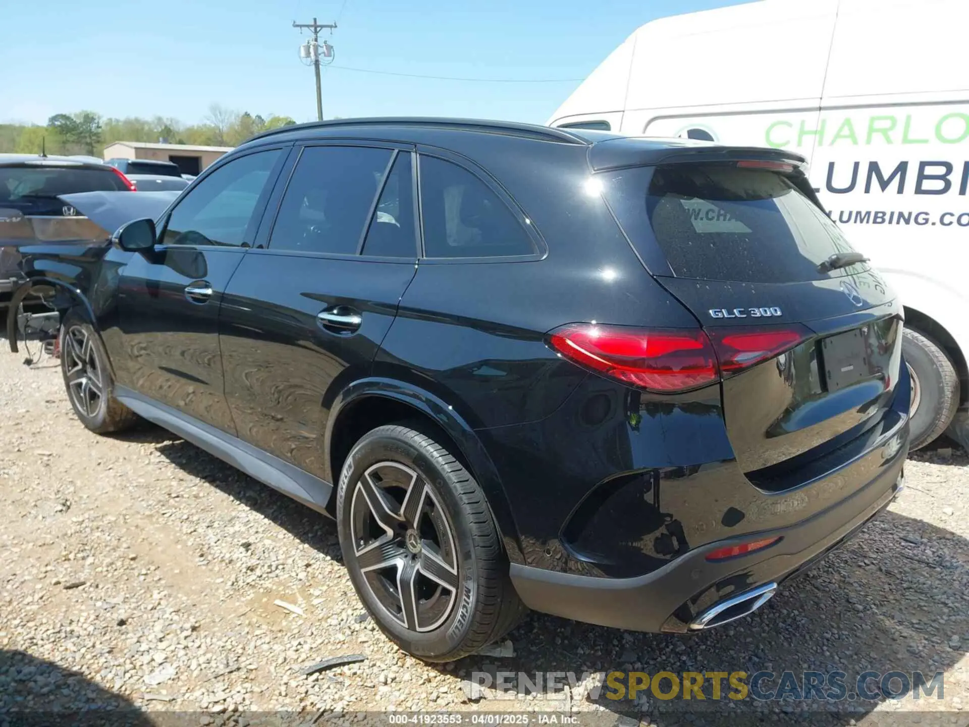 3 fotografías del automóvil dañado W1NKM4GB9PU021131 MERCEDES-BENZ GLC 300 2023