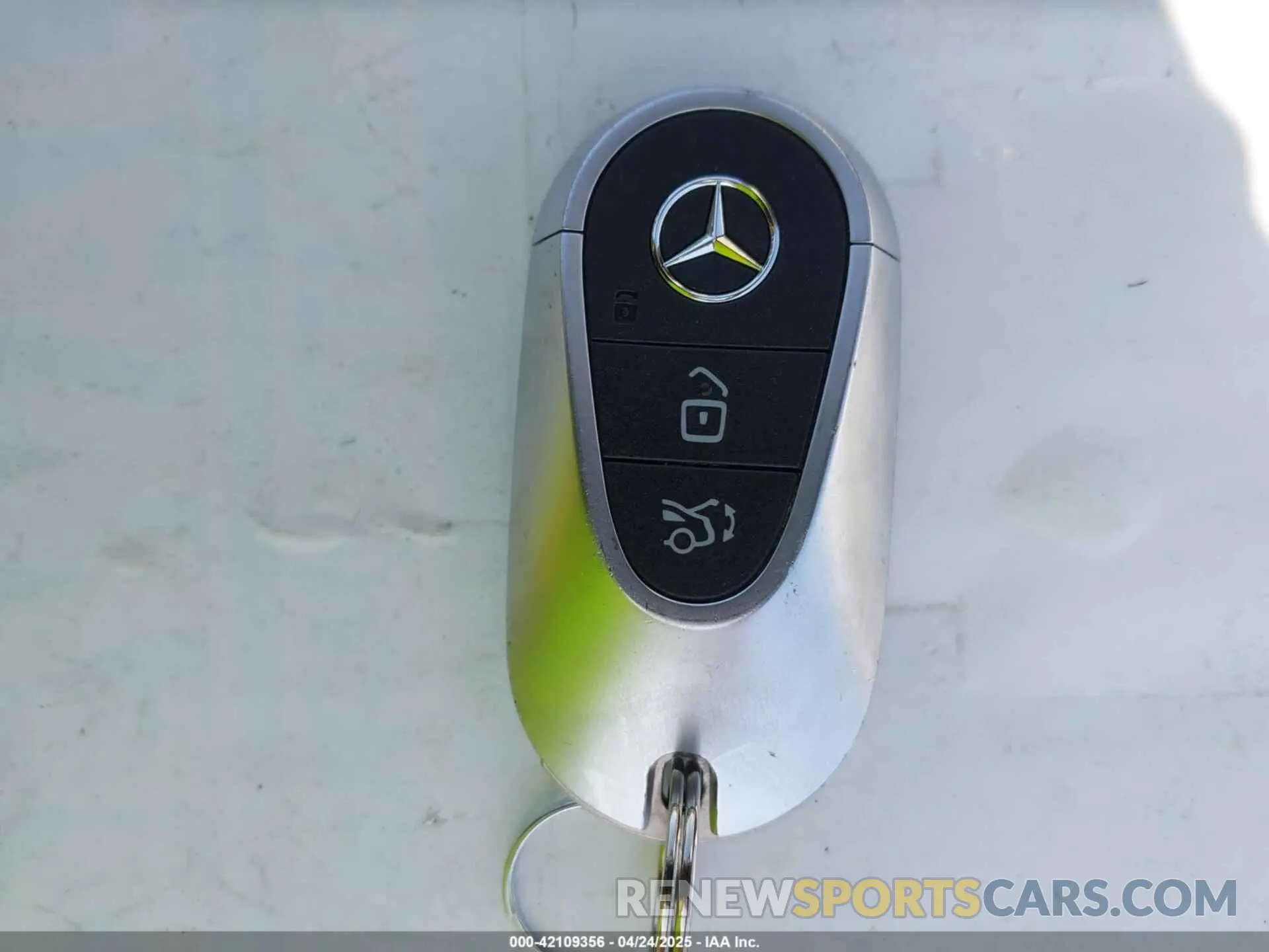 11 fotografías del automóvil dañado W1NKM4HB1PU016858 MERCEDES-BENZ GLC 300 2023