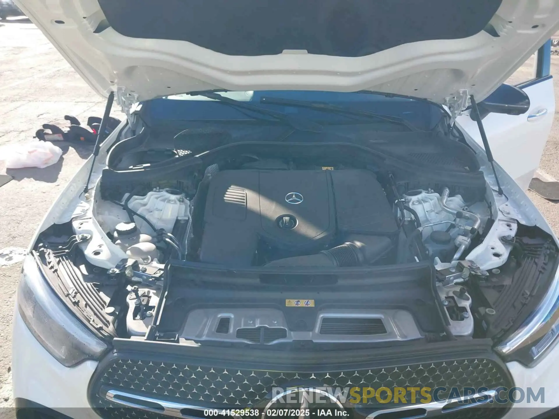 10 fotografías del automóvil dañado W1NKM4HB1PU027262 MERCEDES-BENZ GLC 300 2023