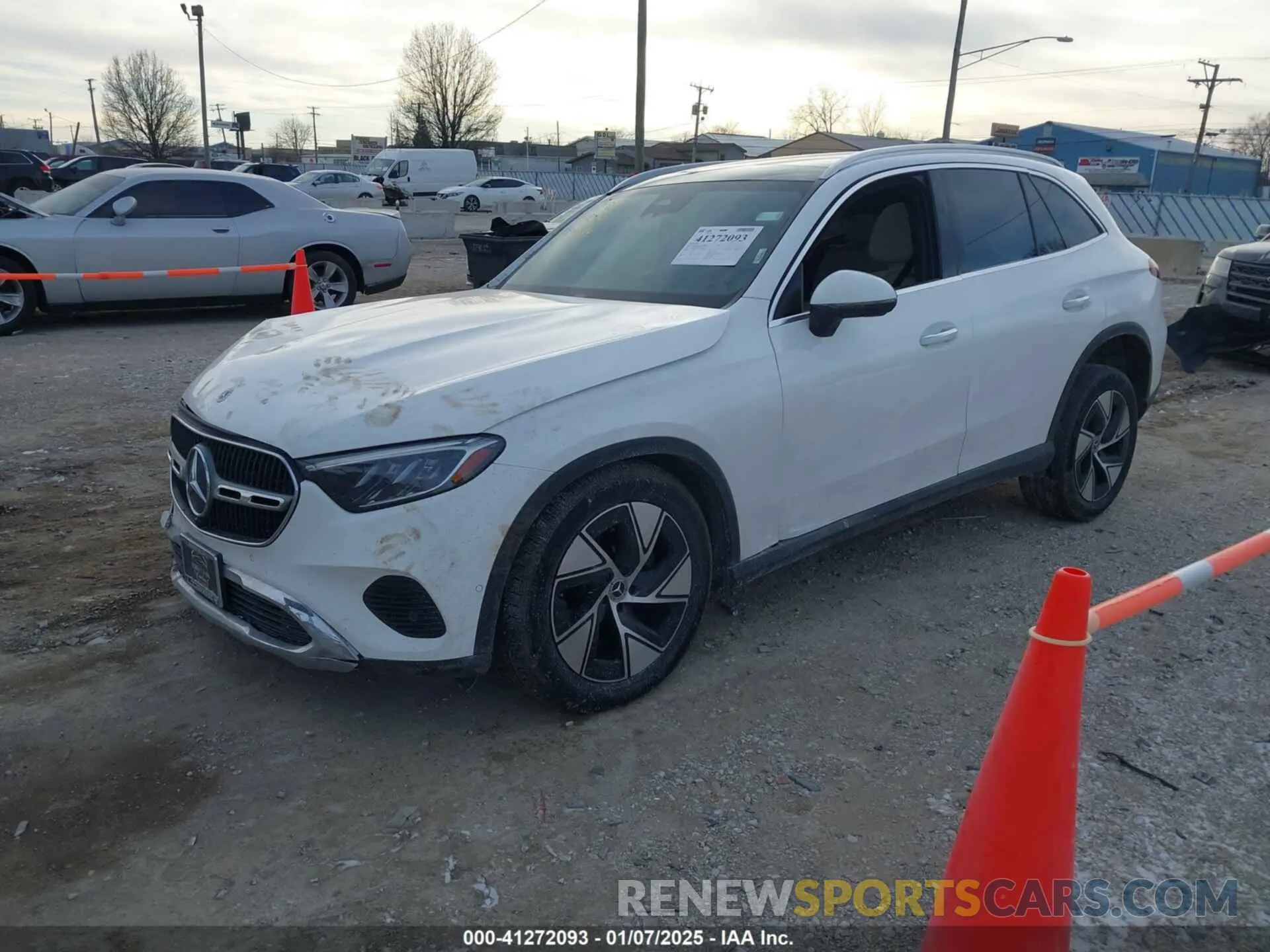 2 fotografías del automóvil dañado W1NKM4HB6PF028329 MERCEDES-BENZ GLC 300 2023