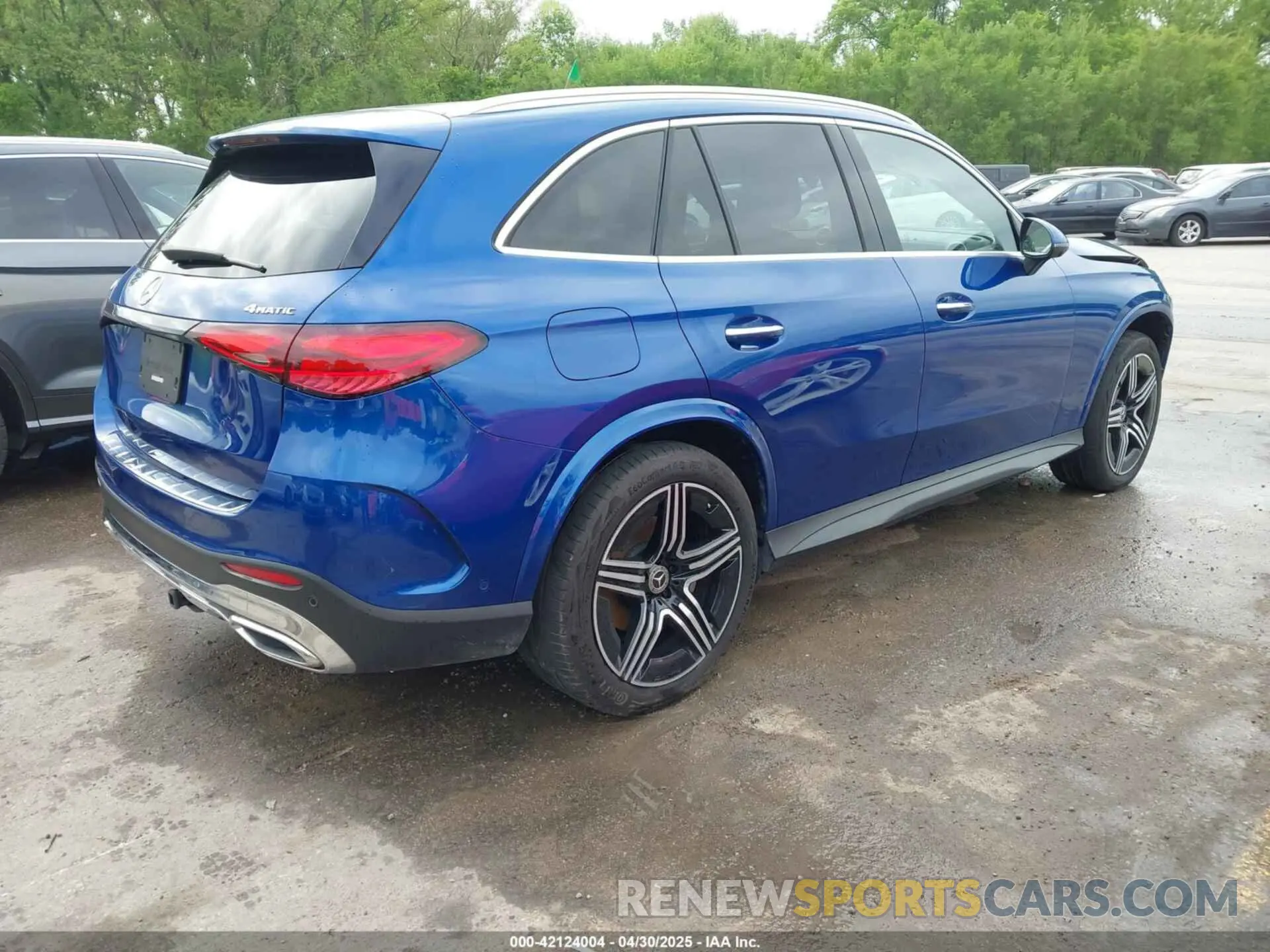 4 fotografías del automóvil dañado W1NKM4HB7PF049335 MERCEDES-BENZ GLC 300 2023