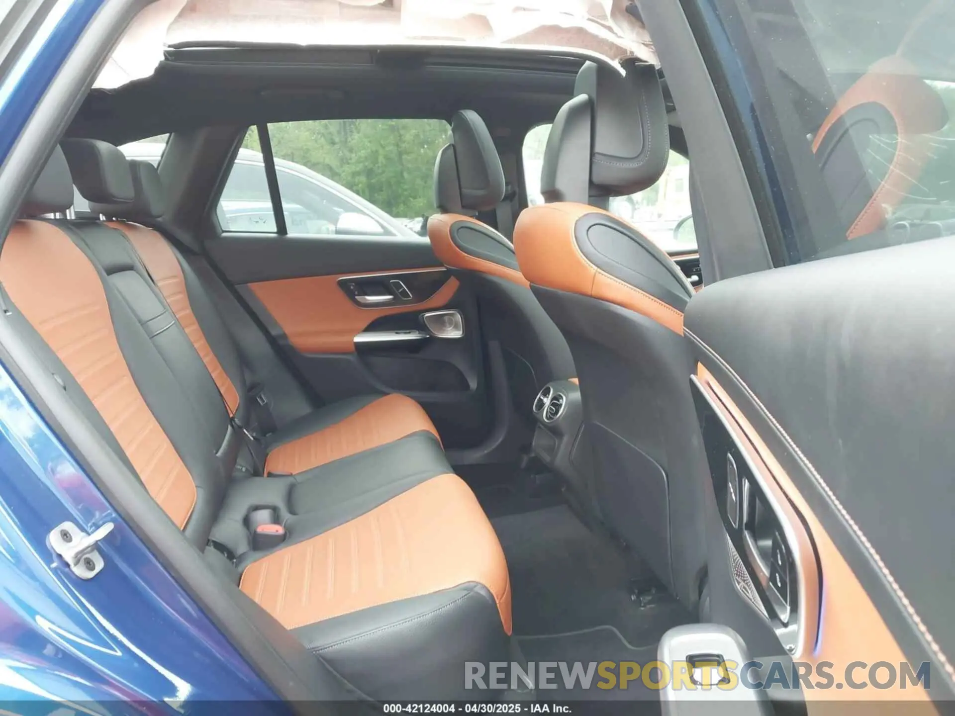 8 fotografías del automóvil dañado W1NKM4HB7PF049335 MERCEDES-BENZ GLC 300 2023