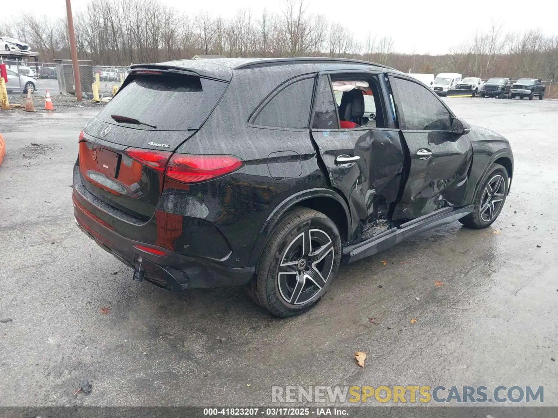 4 fotografías del automóvil dañado W1NKM4HB9PU029891 MERCEDES-BENZ GLC 300 2023