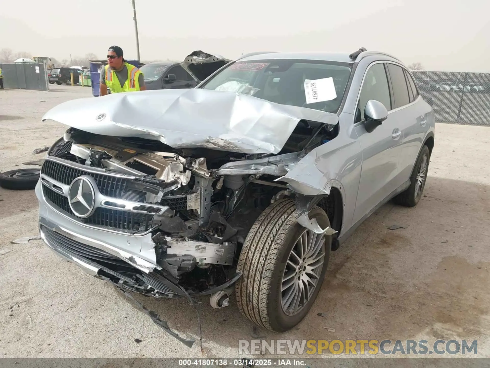 6 fotografías del automóvil dañado W1NKM4GB3RF194859 MERCEDES-BENZ GLC 300 2024