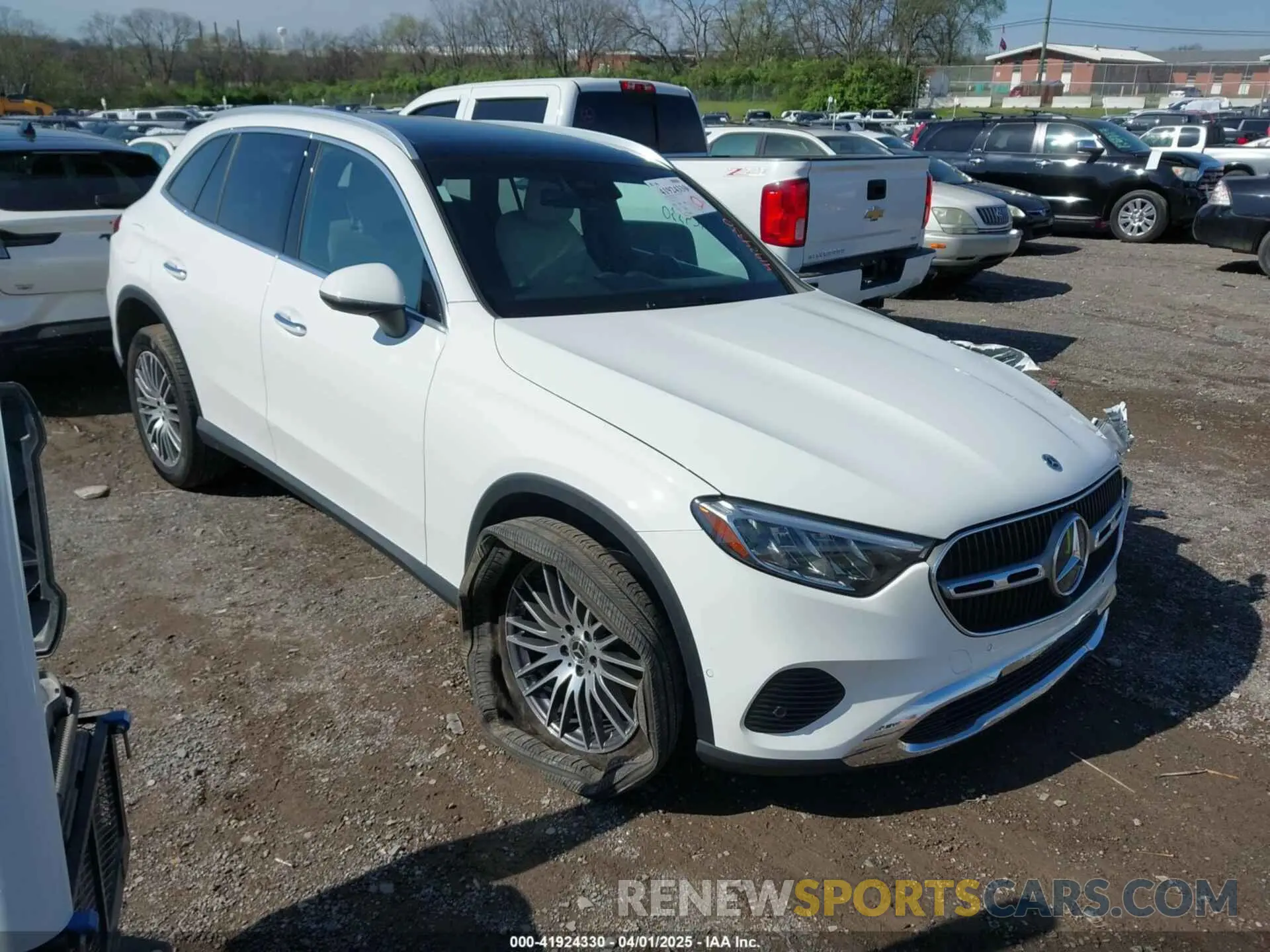 1 fotografías del automóvil dañado W1NKM4GB5RF167307 MERCEDES-BENZ GLC 300 2024