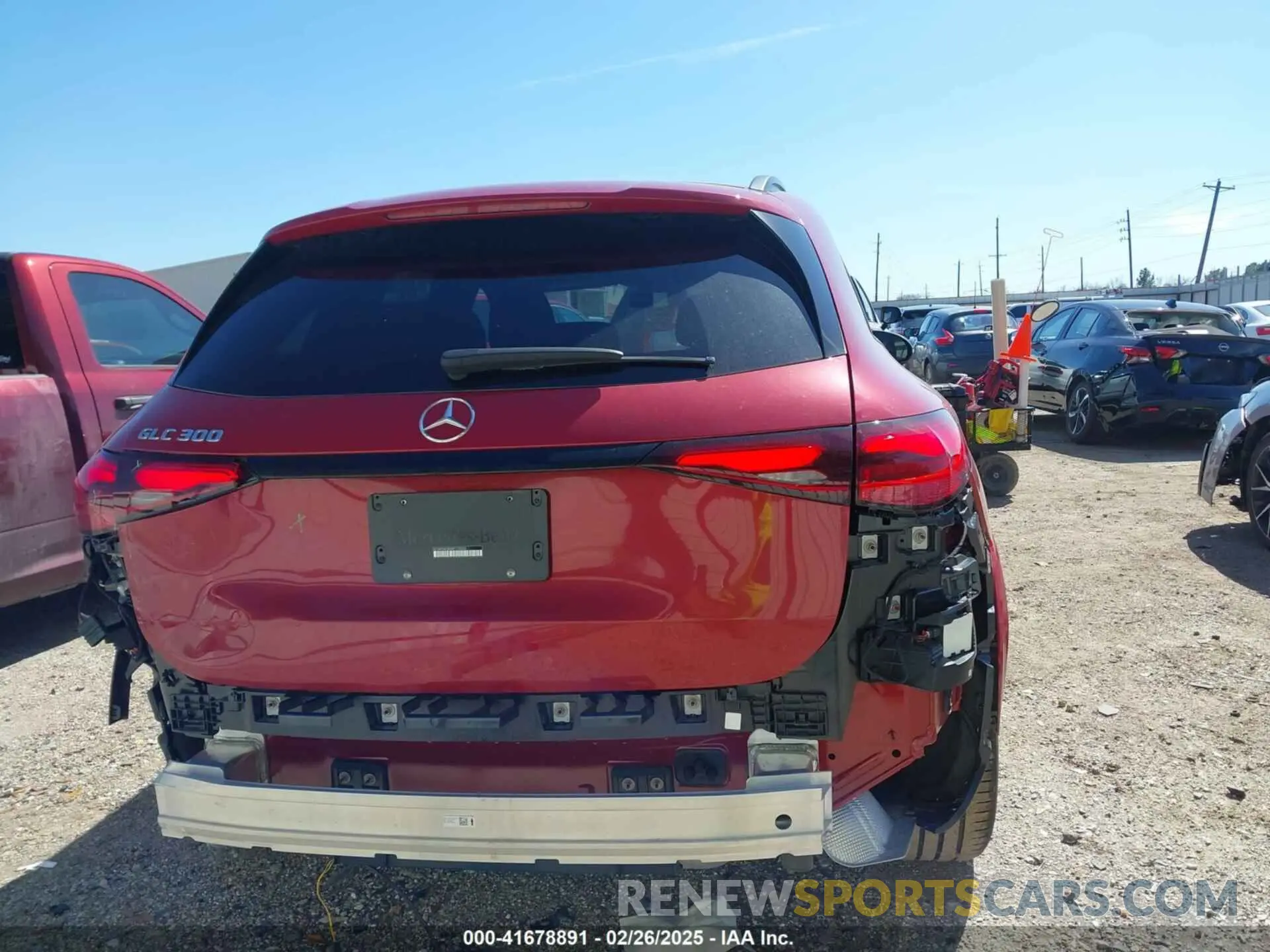 17 fotografías del automóvil dañado W1NKM4GB6RF178509 MERCEDES-BENZ GLC 300 2024
