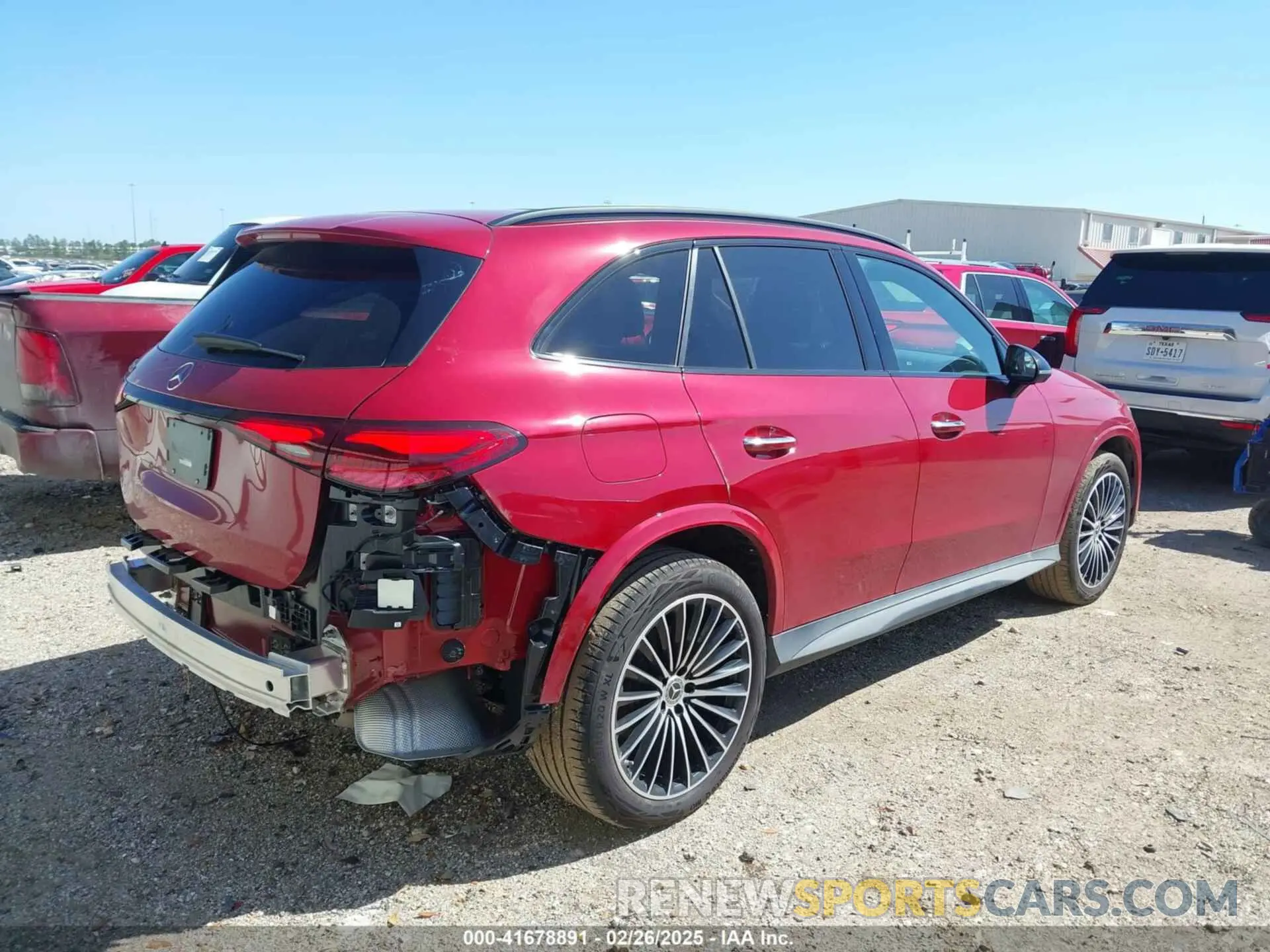4 fotografías del automóvil dañado W1NKM4GB6RF178509 MERCEDES-BENZ GLC 300 2024