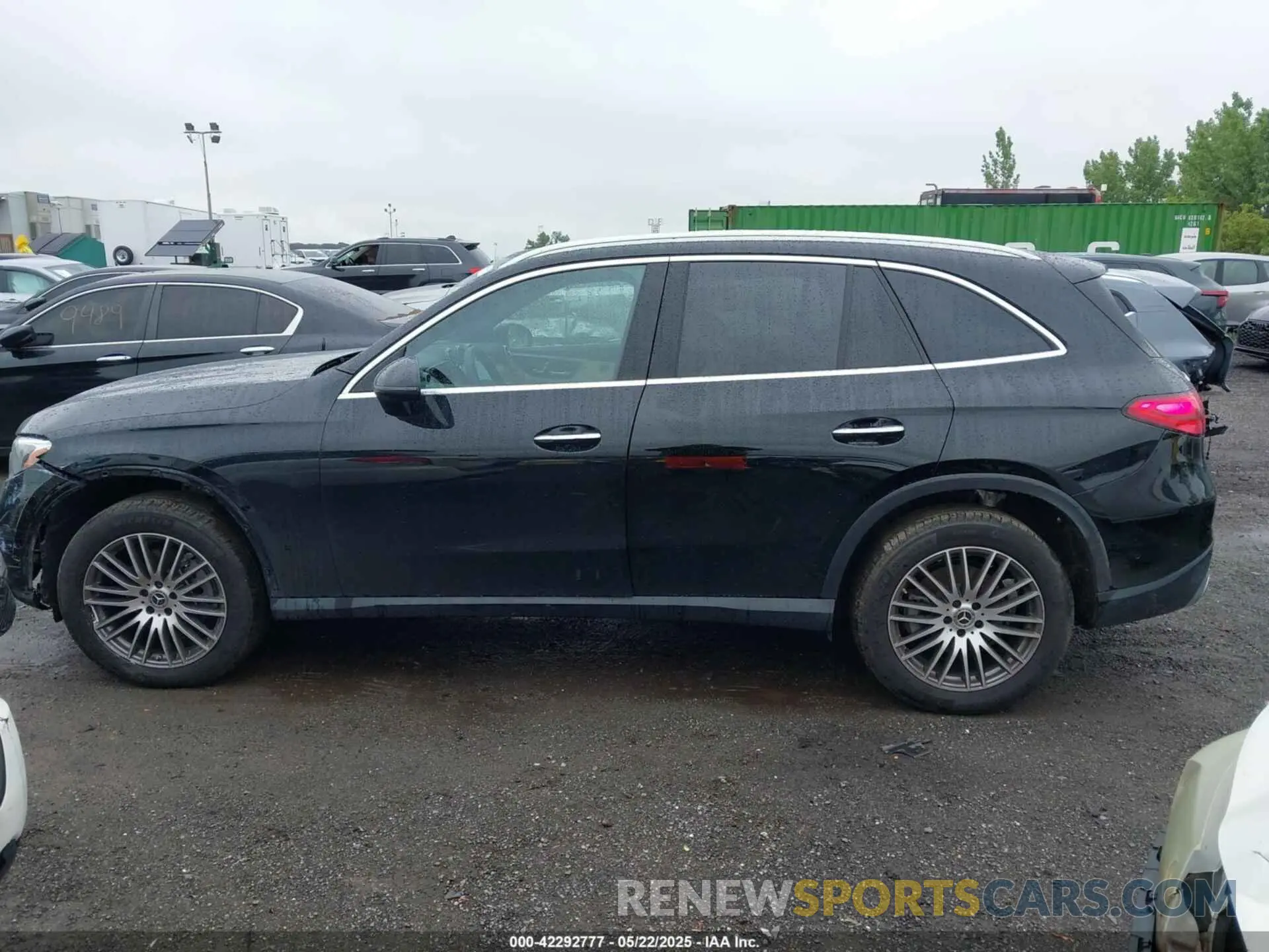 14 fotografías del automóvil dañado W1NKM4HB1RF134366 MERCEDES-BENZ GLC 300 2024