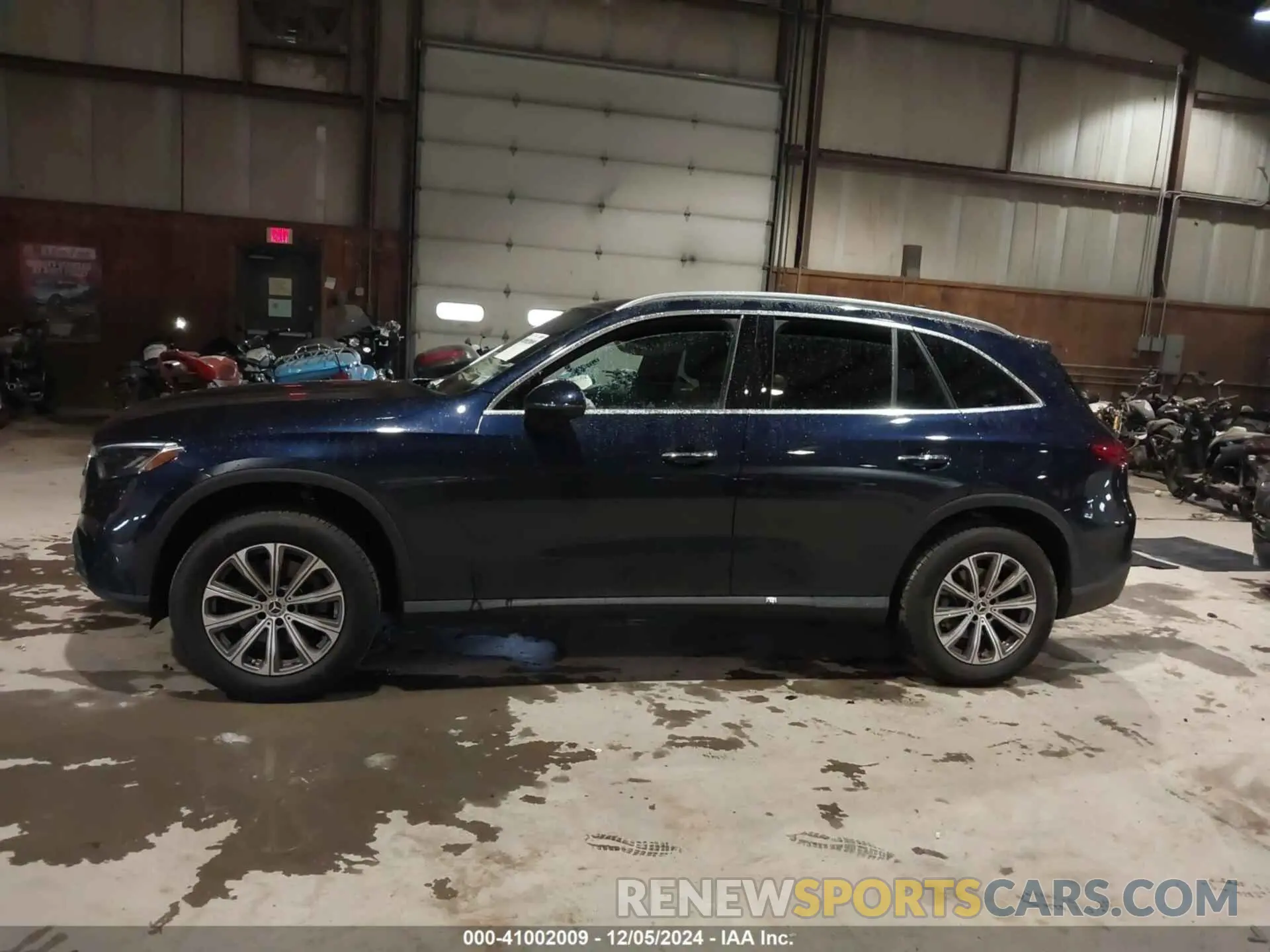 15 fotografías del automóvil dañado W1NKM4HB2RF110142 MERCEDES-BENZ GLC 300 2024