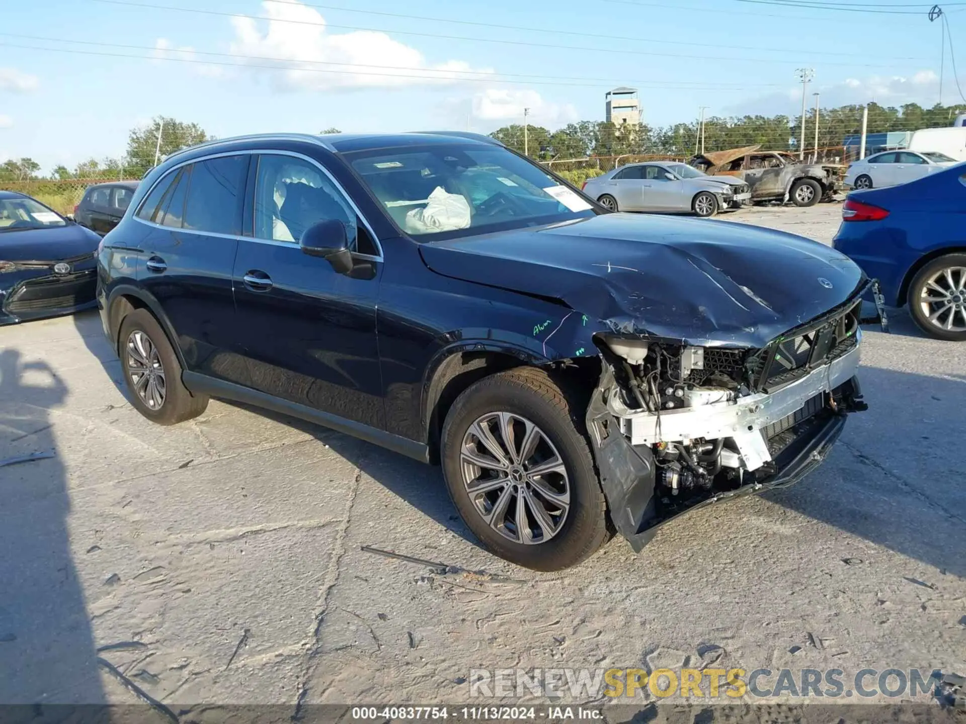 1 fotografías del automóvil dañado W1NKM4HB4RF080772 MERCEDES-BENZ GLC 300 2024