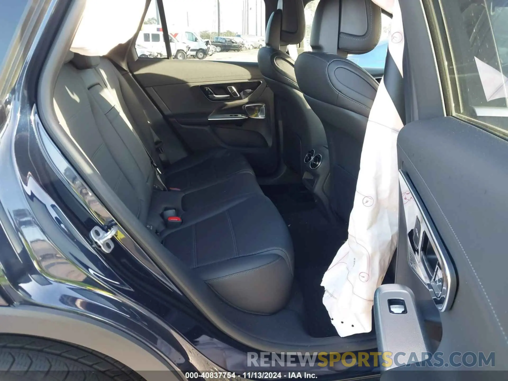 8 fotografías del automóvil dañado W1NKM4HB4RF080772 MERCEDES-BENZ GLC 300 2024