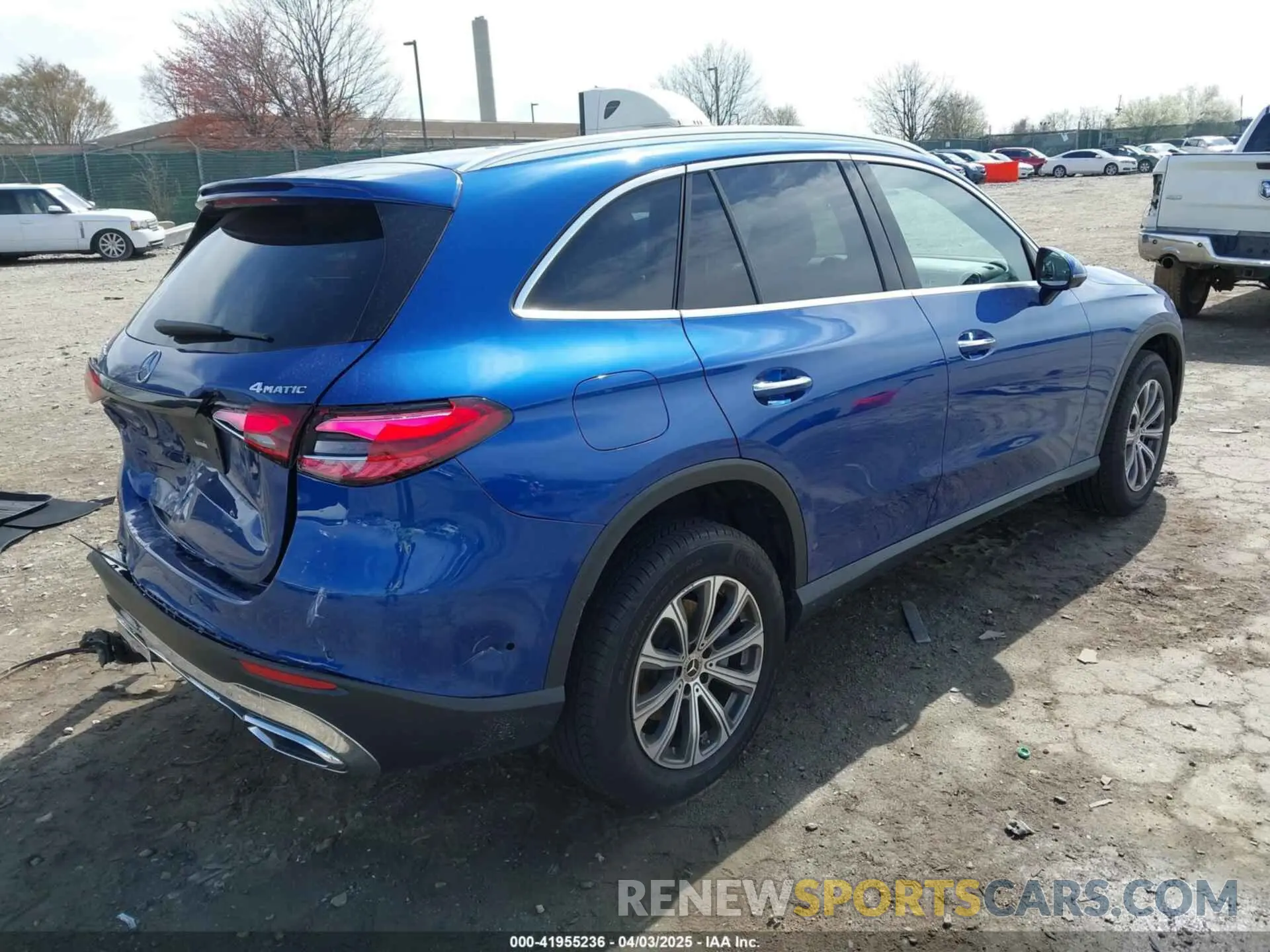 4 fotografías del automóvil dañado W1NKM4HB9RF122031 MERCEDES-BENZ GLC 300 2024