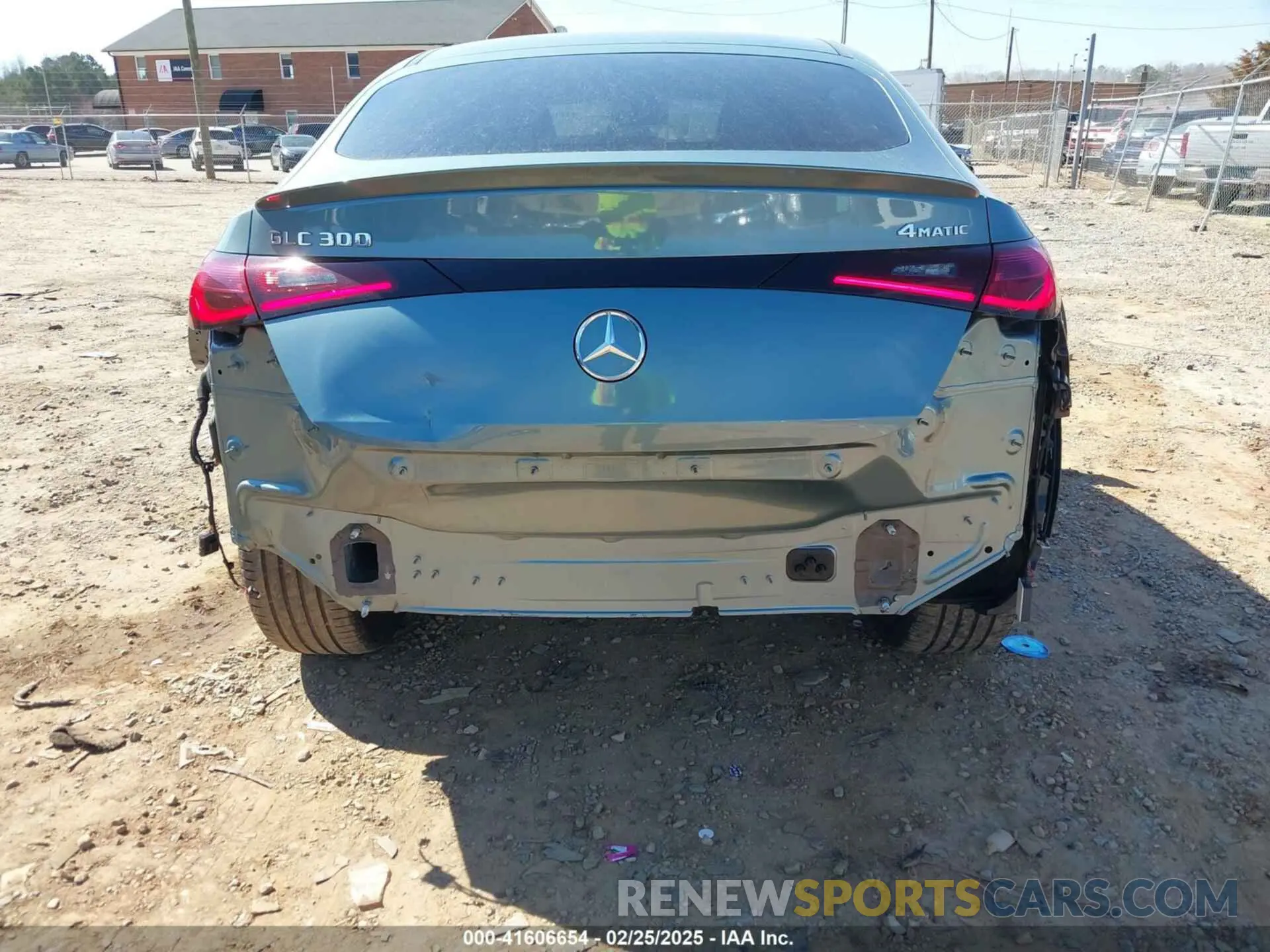6 fotografías del automóvil dañado W1NKJ4HB1SF236734 MERCEDES-BENZ GLC 300 2025