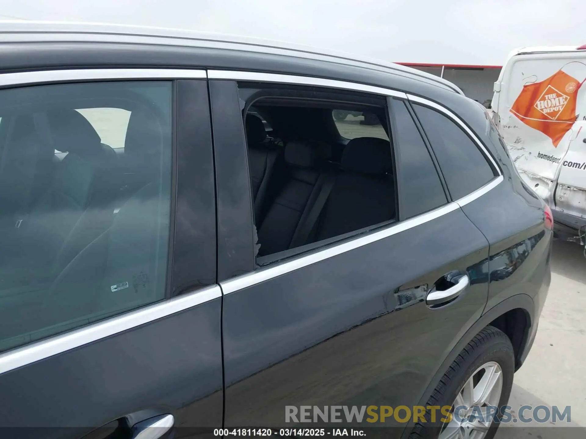 17 fotografías del automóvil dañado W1NKM4GB6SF238715 MERCEDES-BENZ GLC 300 2025