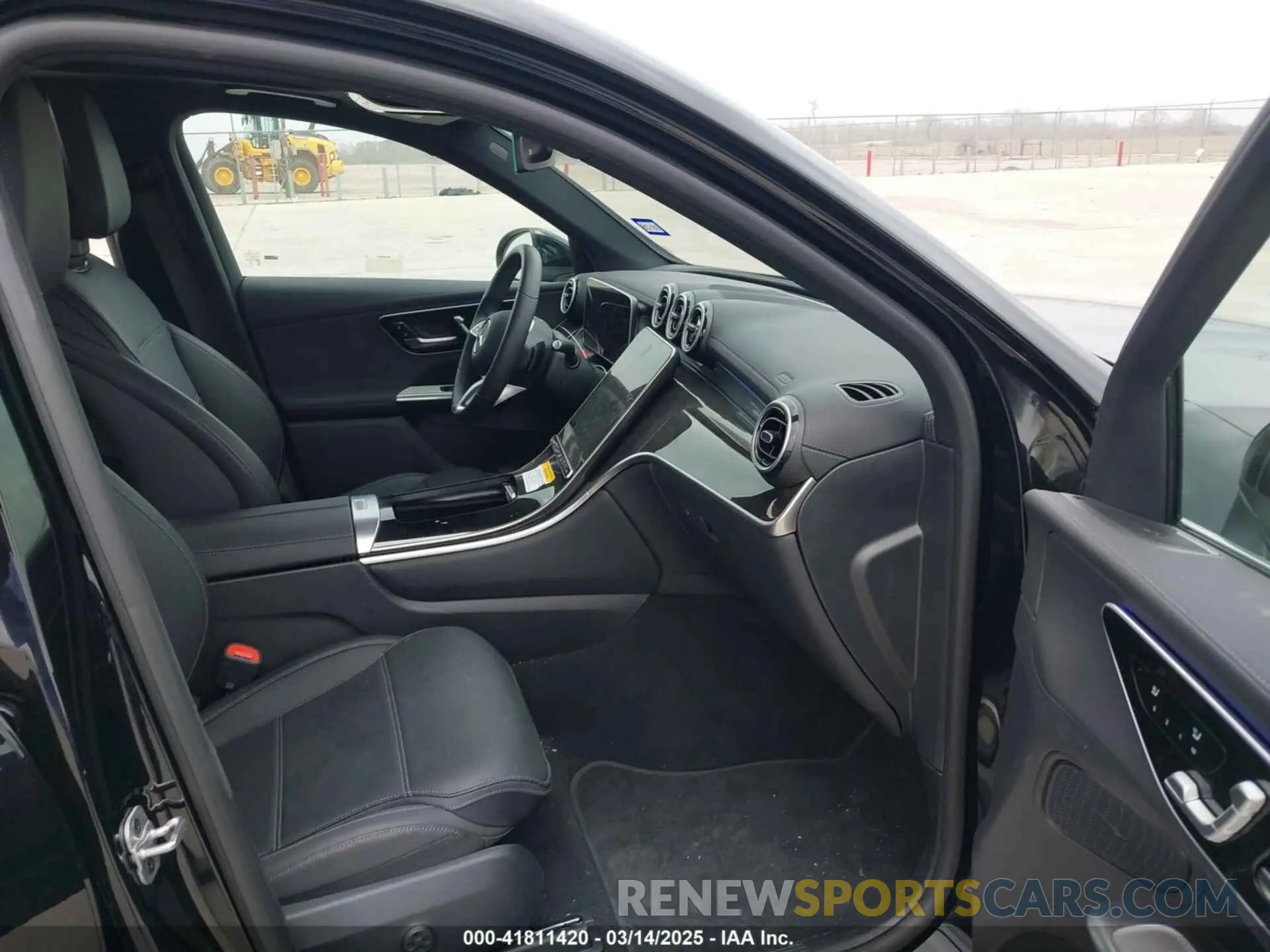 5 fotografías del automóvil dañado W1NKM4GB6SF238715 MERCEDES-BENZ GLC 300 2025