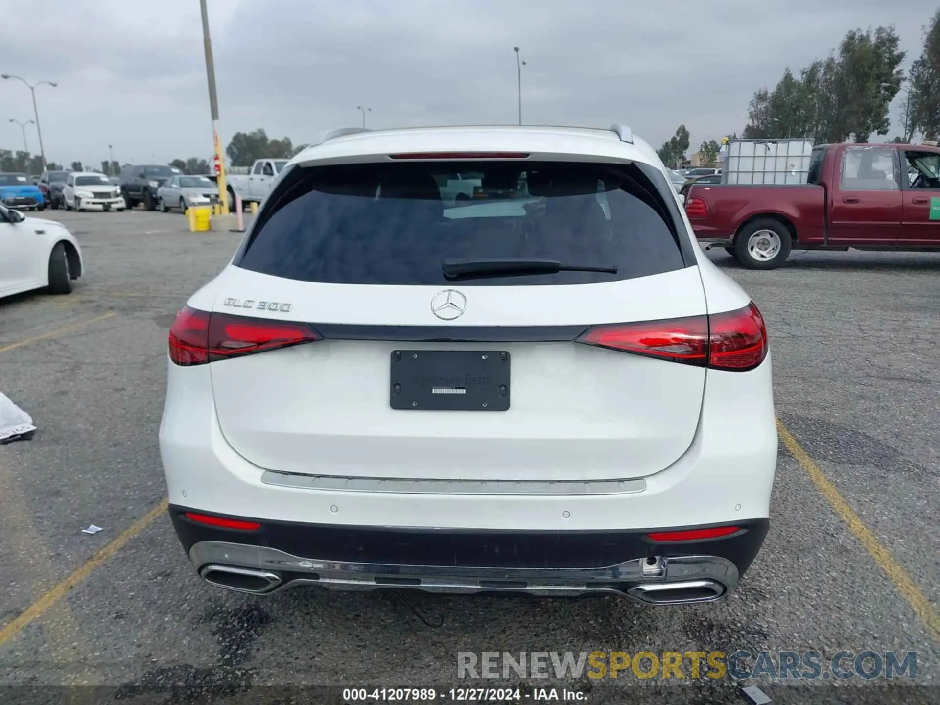 16 fotografías del automóvil dañado W1NKM4GB8SF245147 MERCEDES-BENZ GLC 300 2025