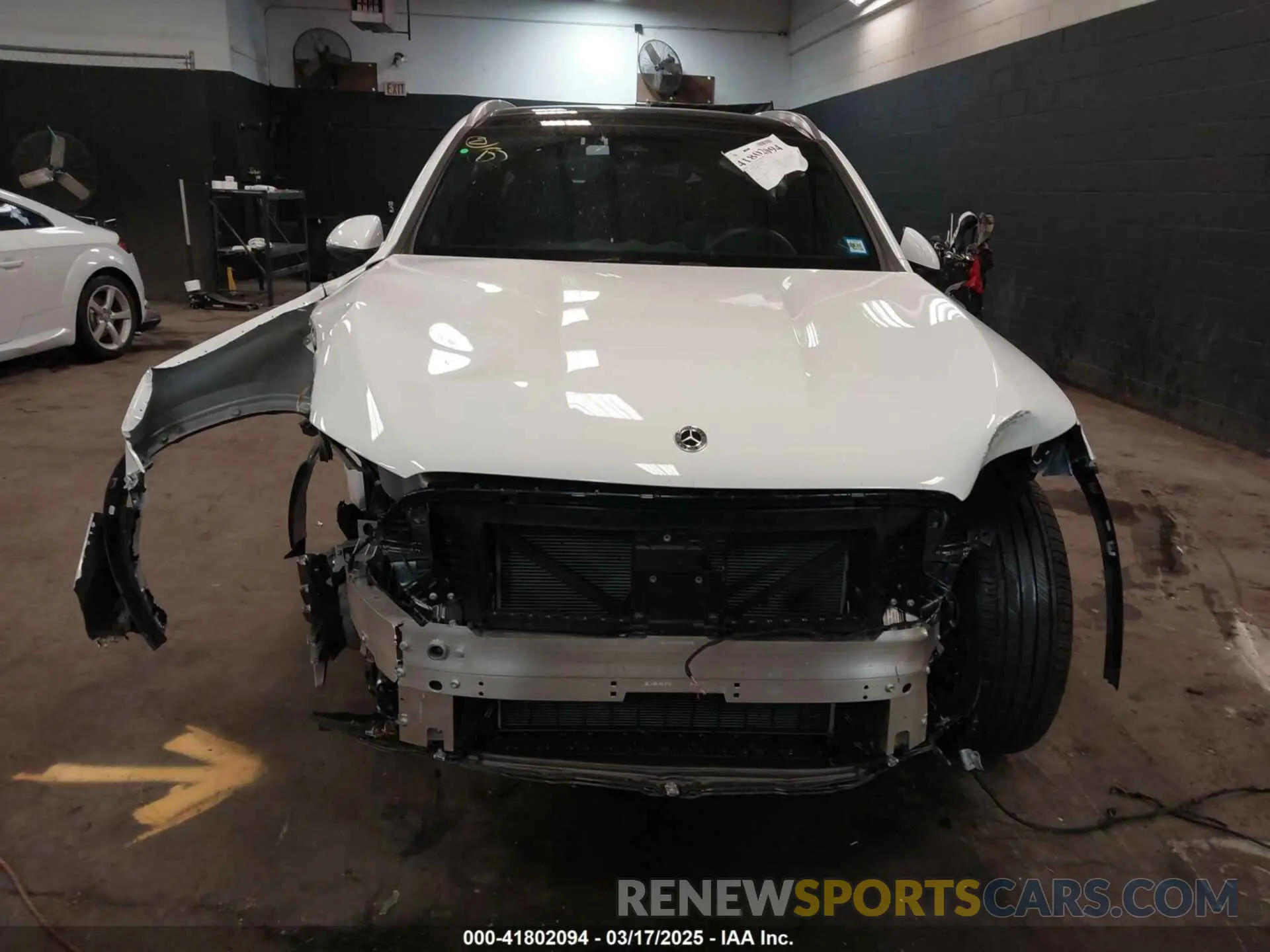 13 fotografías del automóvil dañado W1NKM4HB3SF272075 MERCEDES-BENZ GLC 300 2025