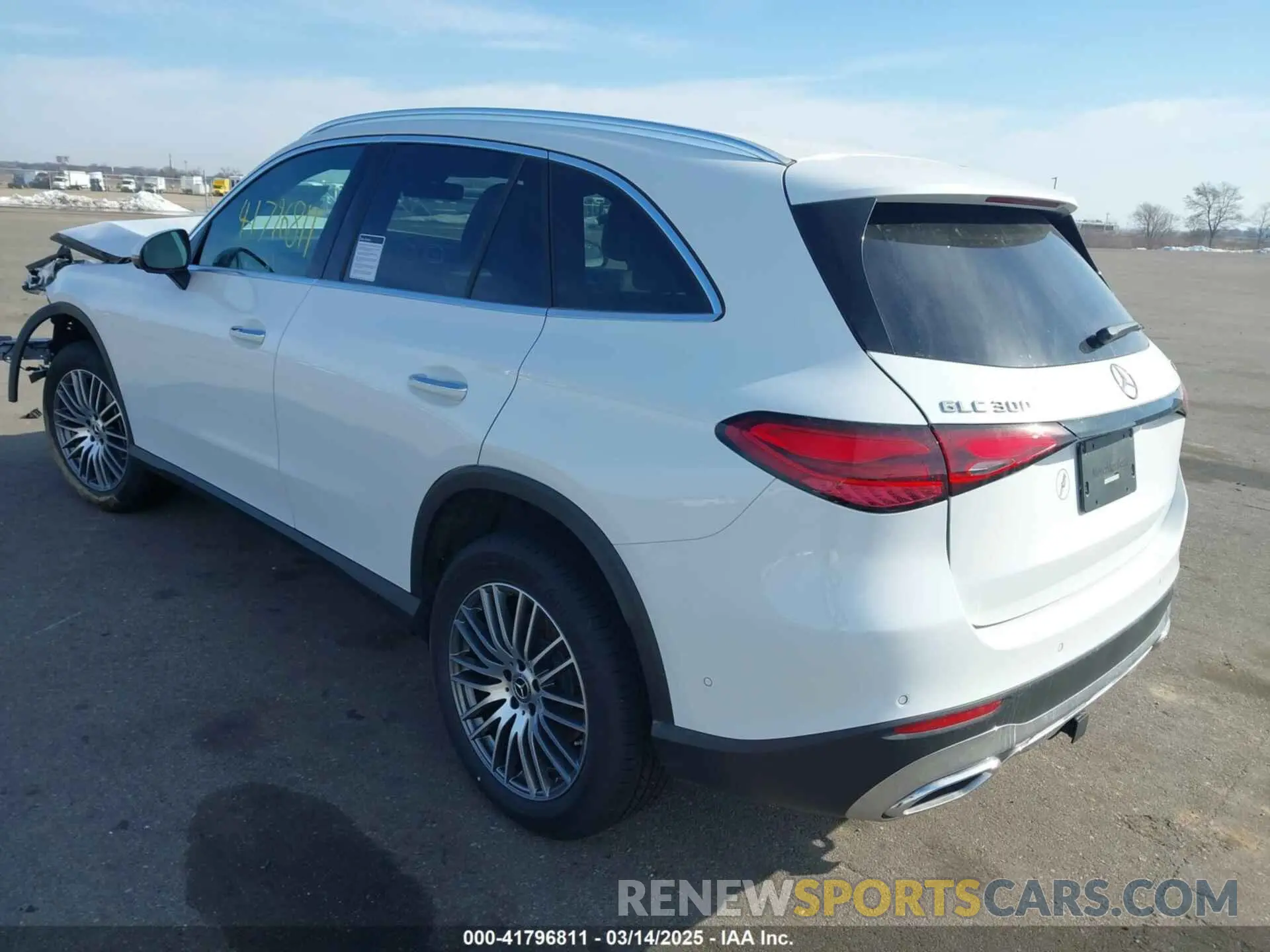 3 fotografías del automóvil dañado W1NKM4HBXSF282344 MERCEDES-BENZ GLC 300 2025
