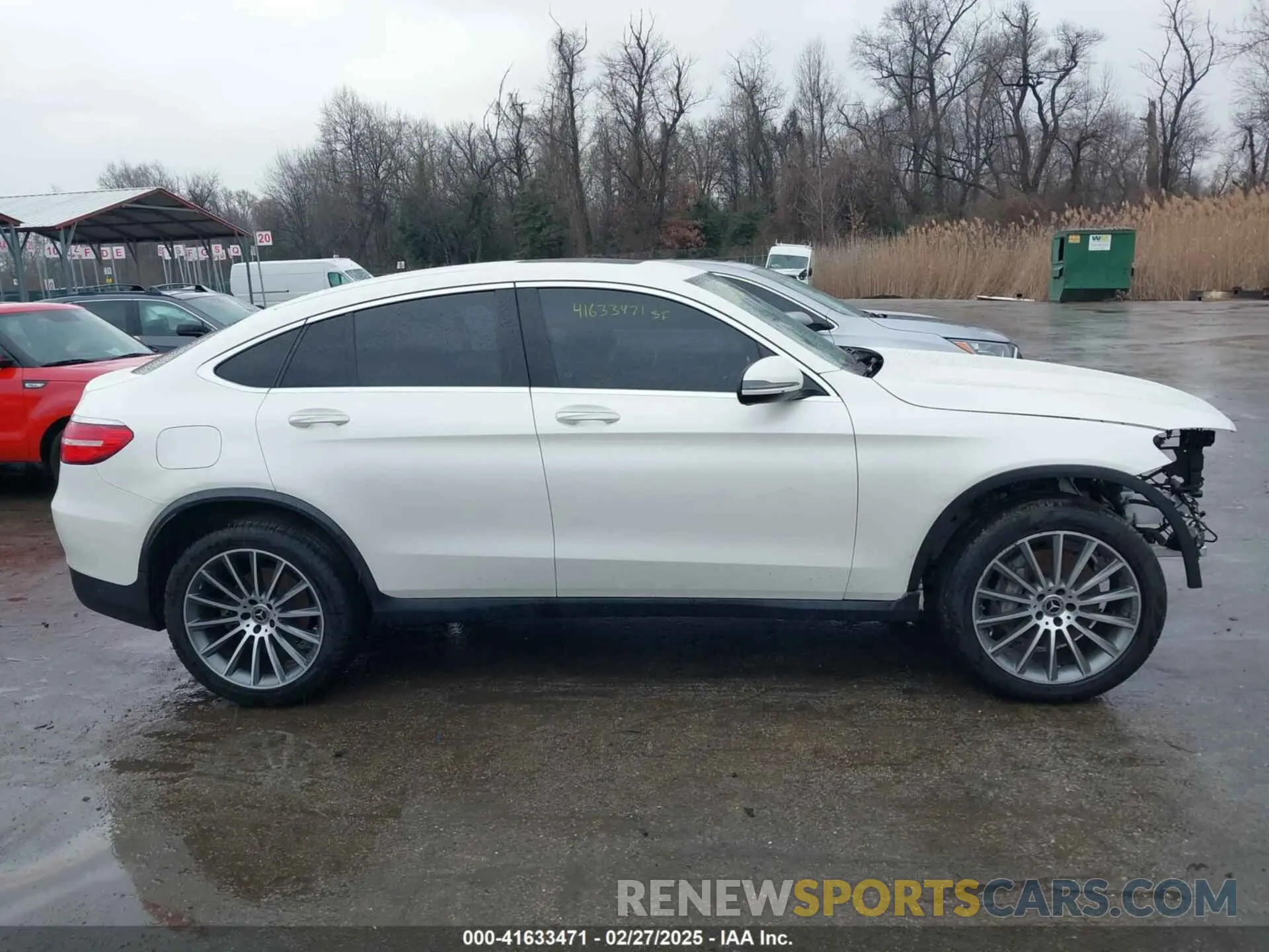 14 fotografías del automóvil dañado WDC0J4KB7KF553841 MERCEDES-BENZ GLC 300 COUPE 2019