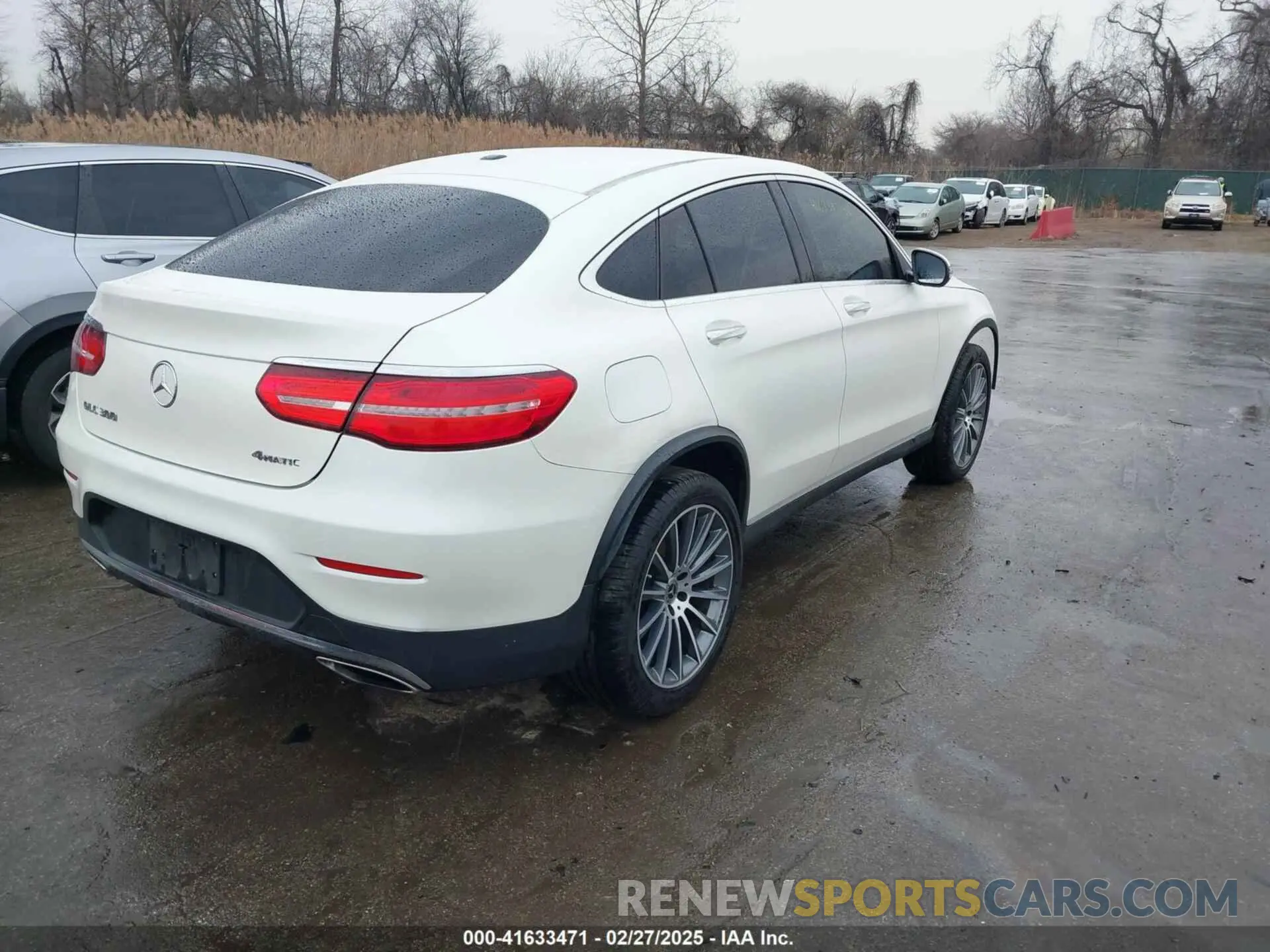 4 fotografías del automóvil dañado WDC0J4KB7KF553841 MERCEDES-BENZ GLC 300 COUPE 2019