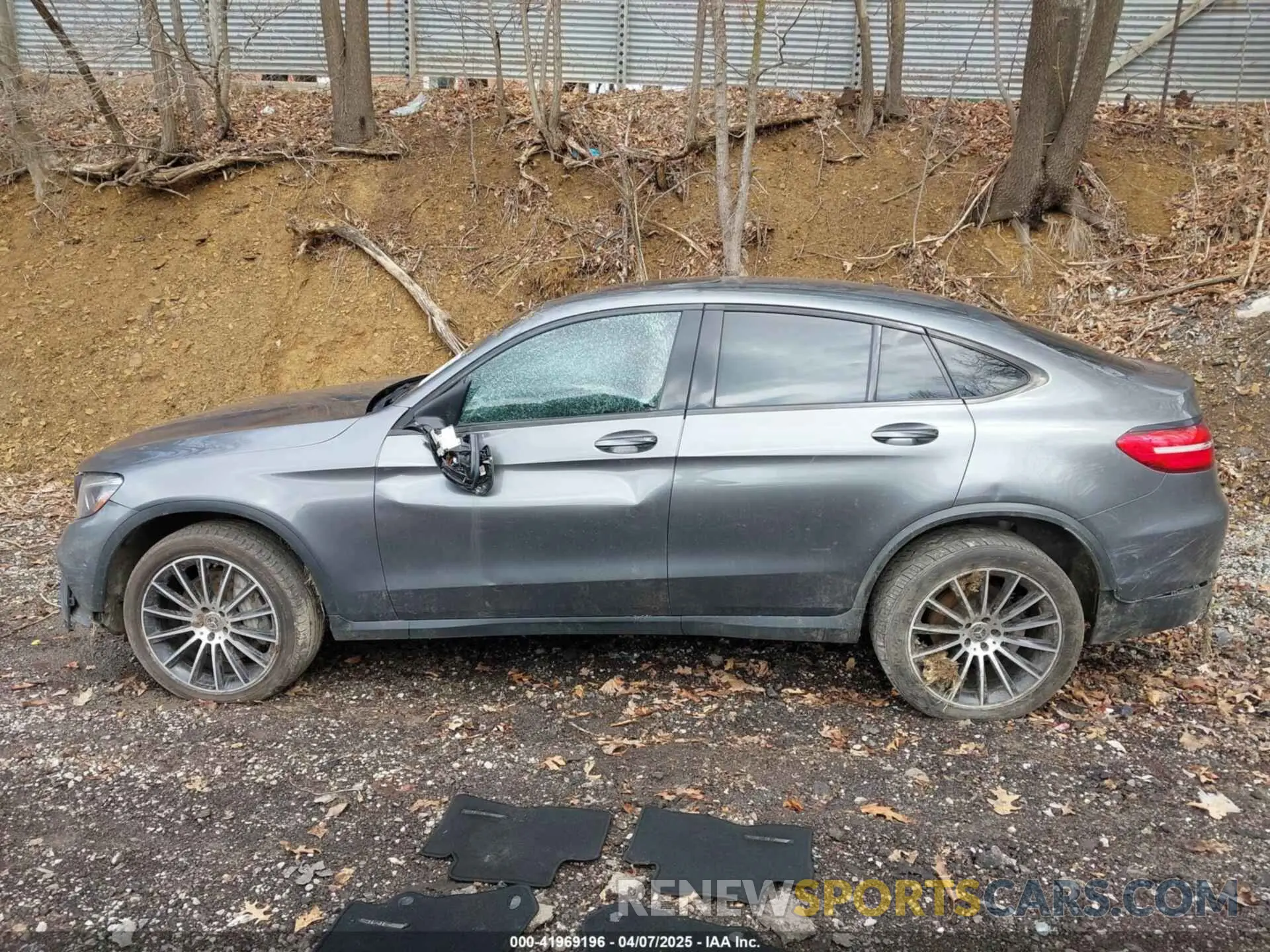 14 fotografías del automóvil dañado WDC0J4KB8KF664639 MERCEDES-BENZ GLC 300 COUPE 2019