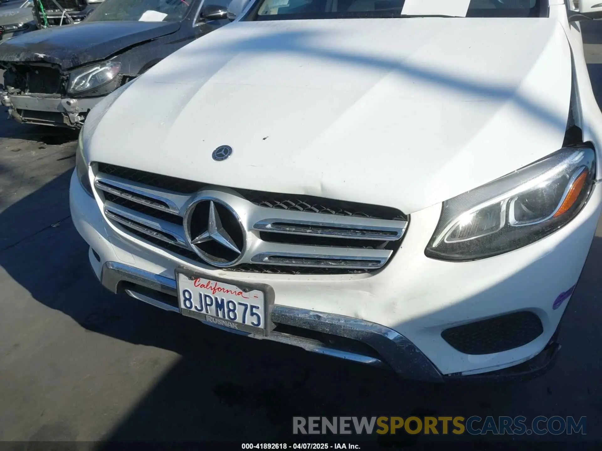 13 fotografías del automóvil dañado WDC0G5EB0KF585613 MERCEDES-BENZ GLC 350E 2019