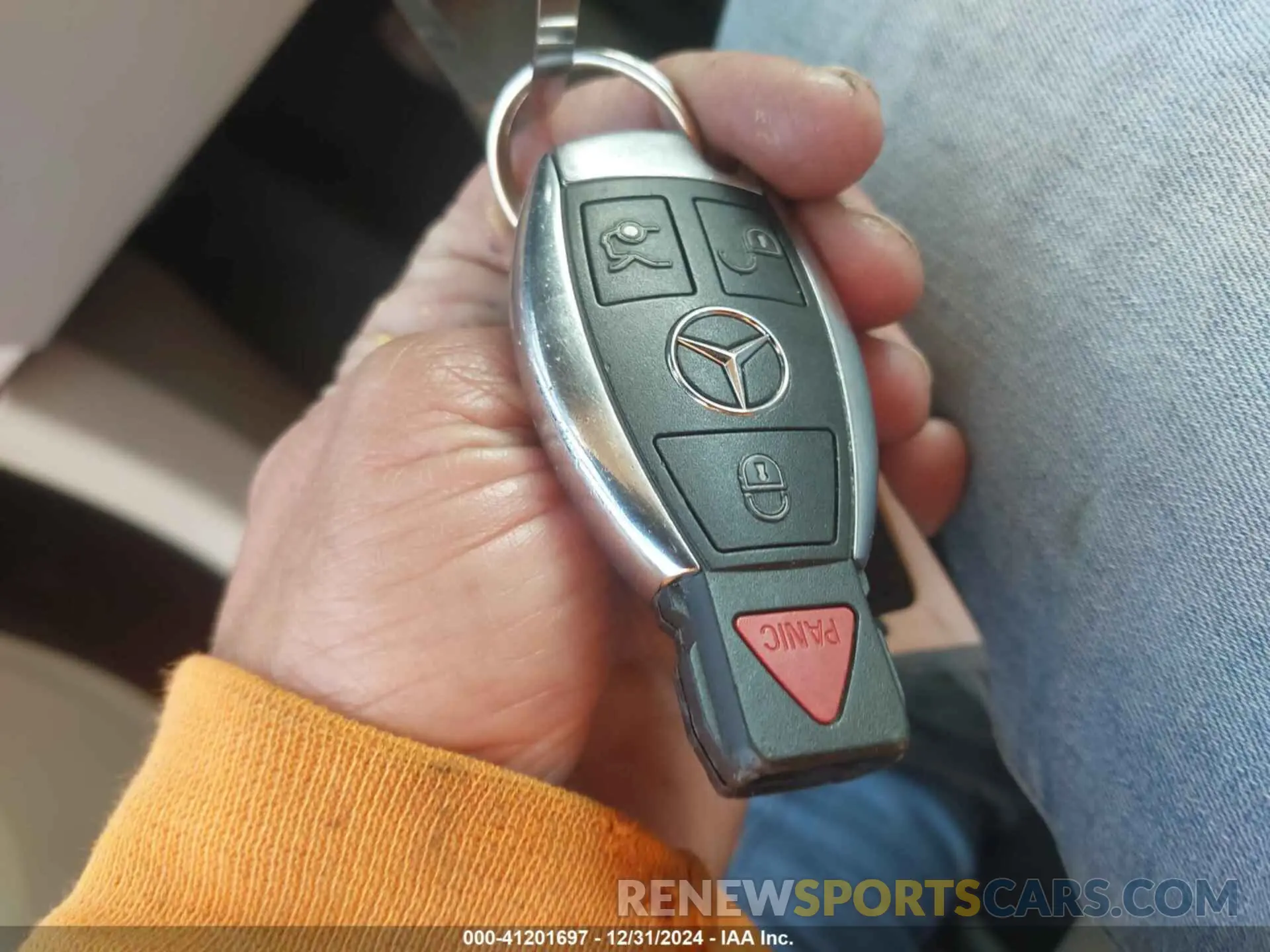 11 fotografías del automóvil dañado WDC0G5EB4KF517685 MERCEDES-BENZ GLC 350E 2019