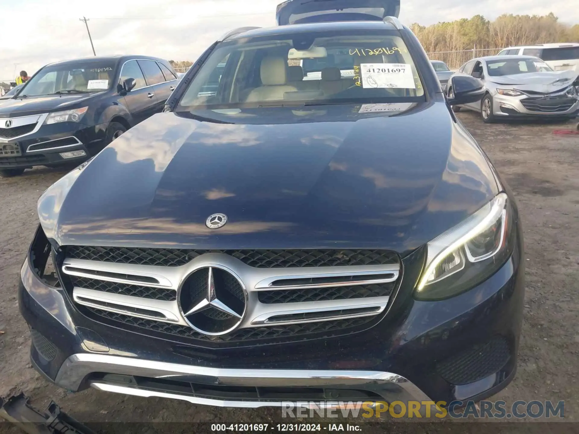 13 fotografías del automóvil dañado WDC0G5EB4KF517685 MERCEDES-BENZ GLC 350E 2019