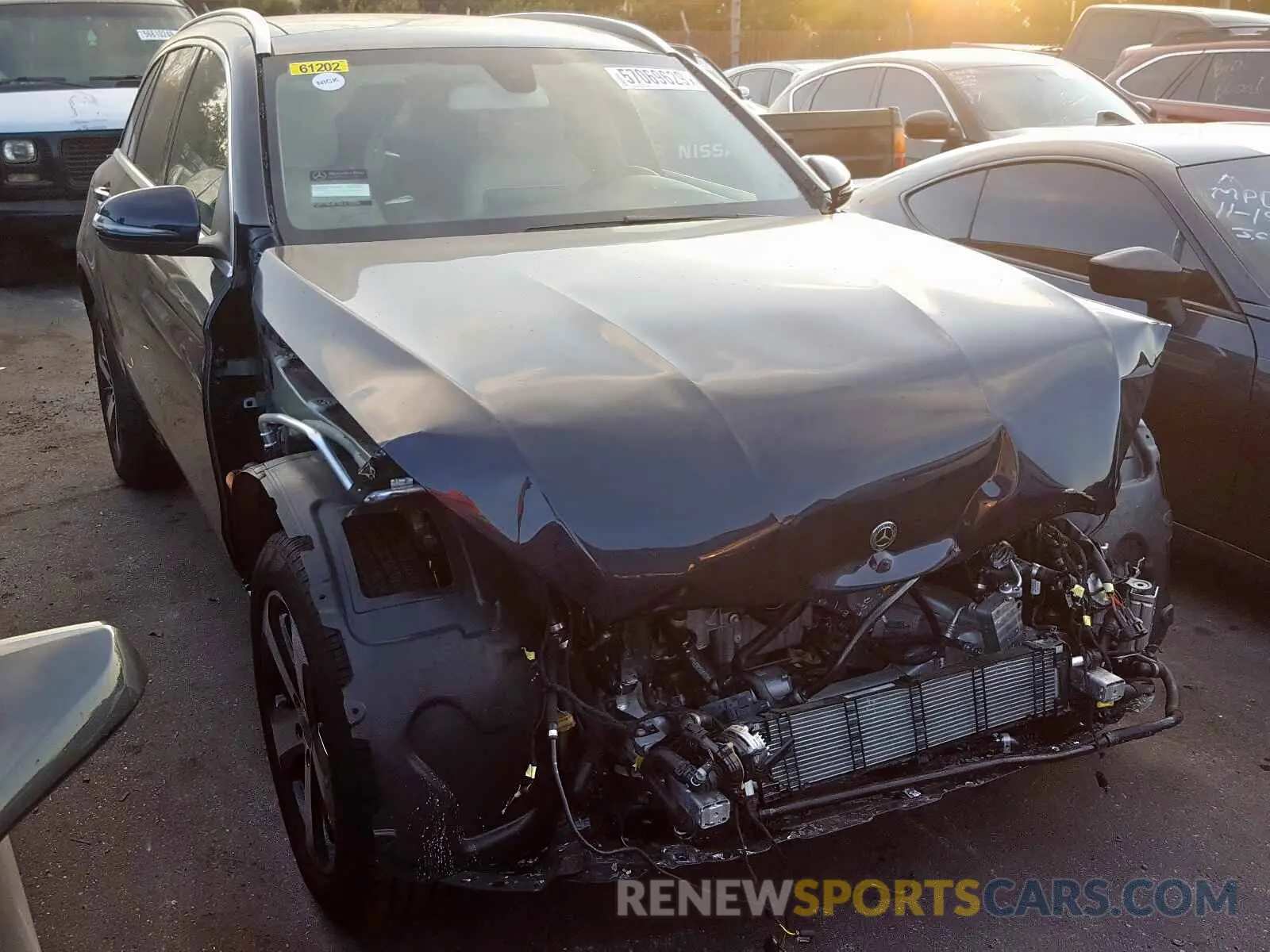 1 fotografías del automóvil dañado WDC0G5EB4KF601649 MERCEDES-BENZ GLC 350E 2019
