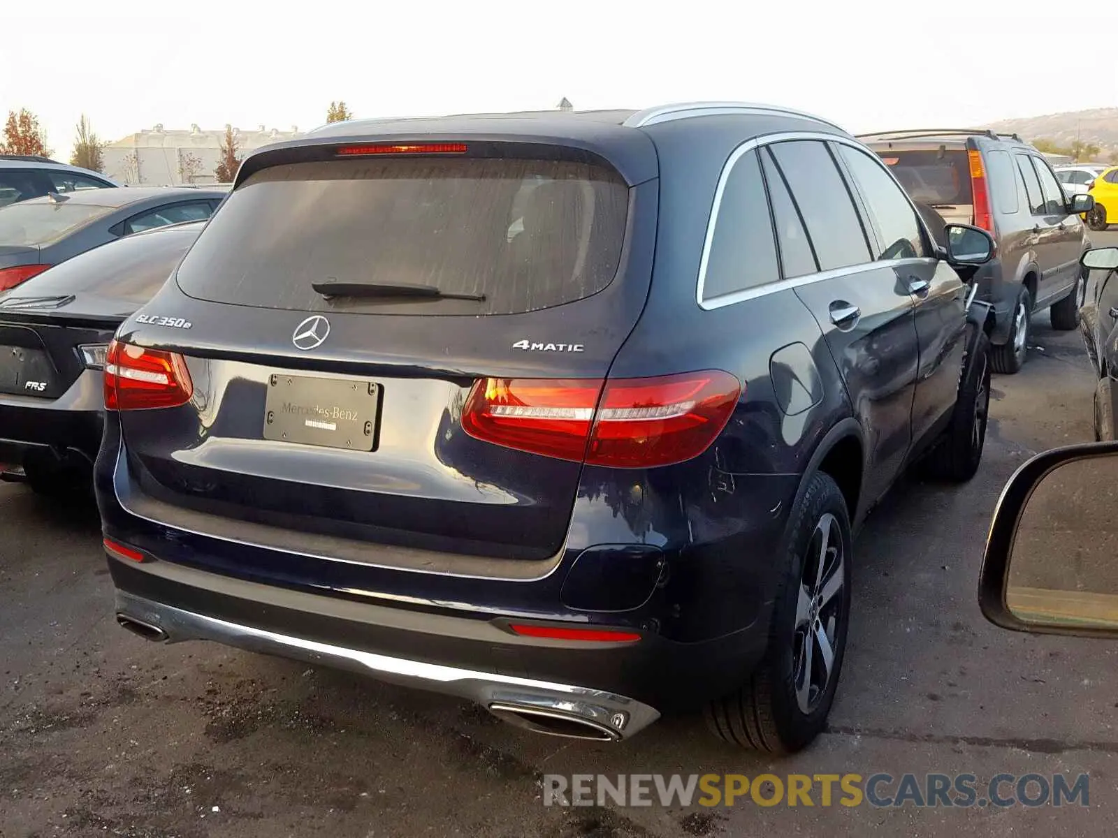 4 fotografías del automóvil dañado WDC0G5EB4KF601649 MERCEDES-BENZ GLC 350E 2019