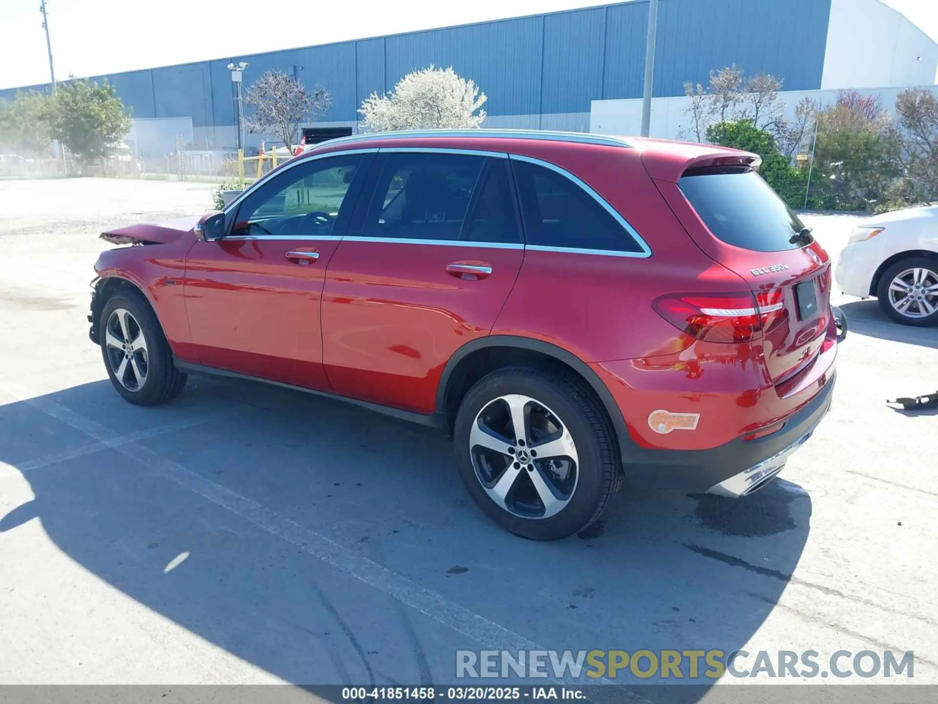 3 fotografías del automóvil dañado WDC0G5EB9KF617426 MERCEDES-BENZ GLC 350E 2019