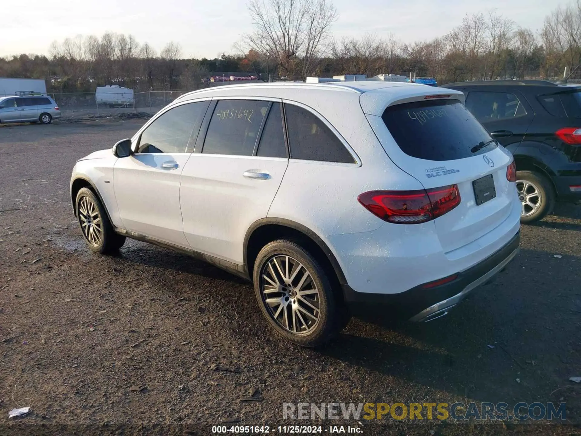 3 fotografías del automóvil dañado W1N0G5DB9LF777307 MERCEDES-BENZ GLC 350E 2020