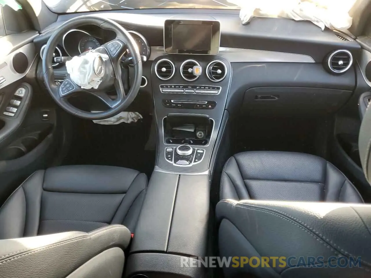 8 fotografías del automóvil dañado WDC0G4JB0KV131870 MERCEDES-BENZ GLC-CLASS 2019